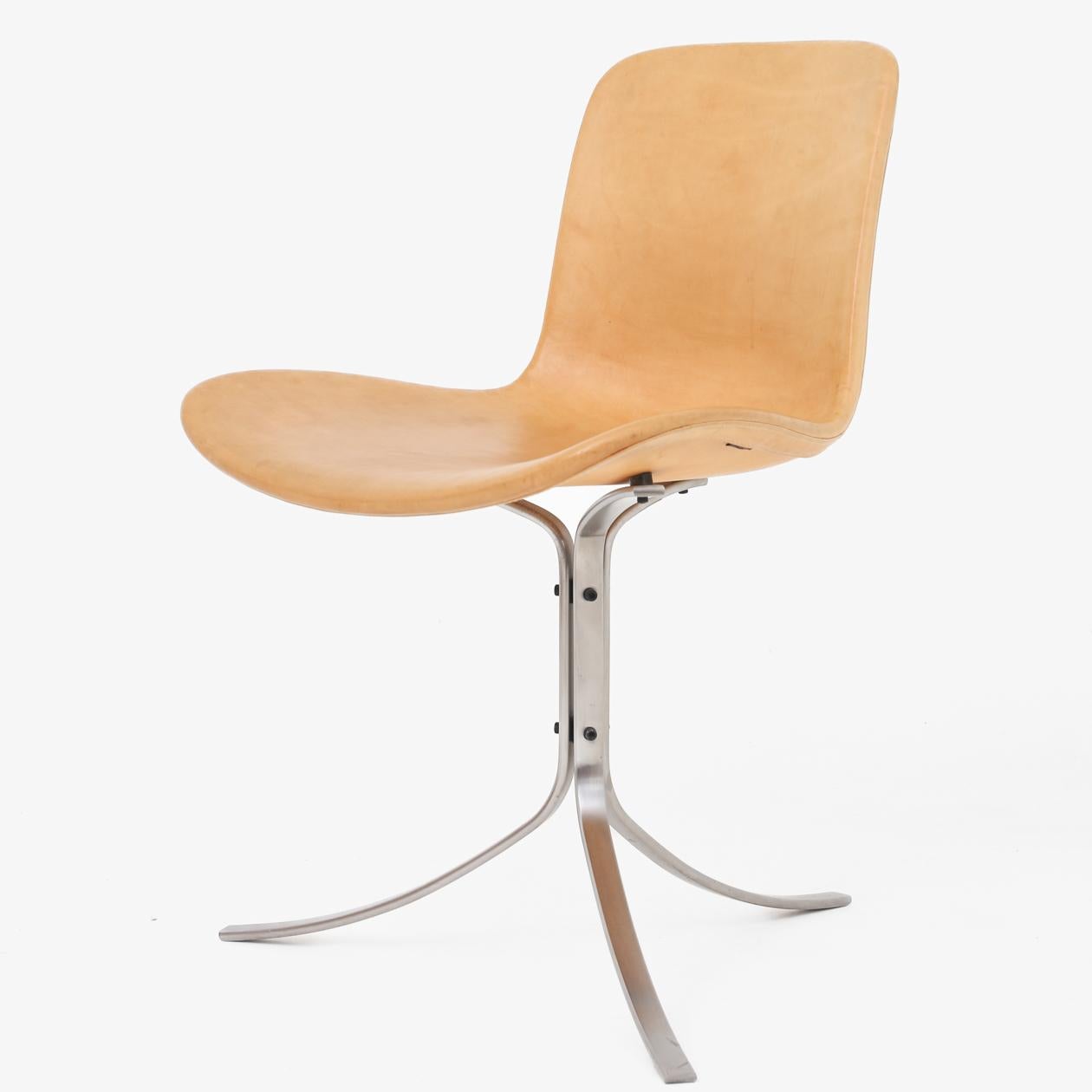 PK 9 - 'Tulip' chair in patinated natural leather on steel frame. Poul Kjærholm / Fritz Hansen