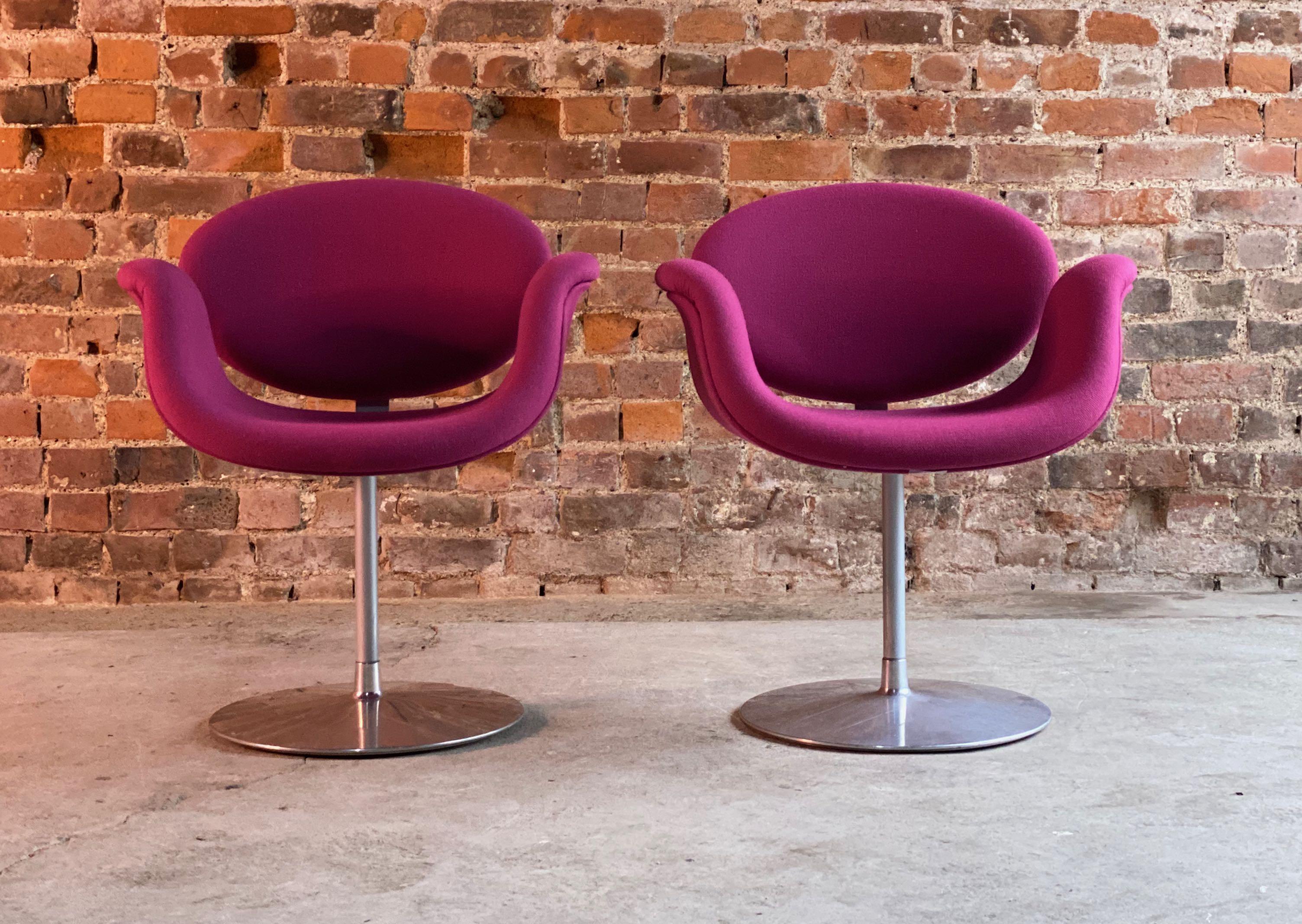Tulip Chairs by Pierre Paulin by Artifort Netherlands, circa 2000 2