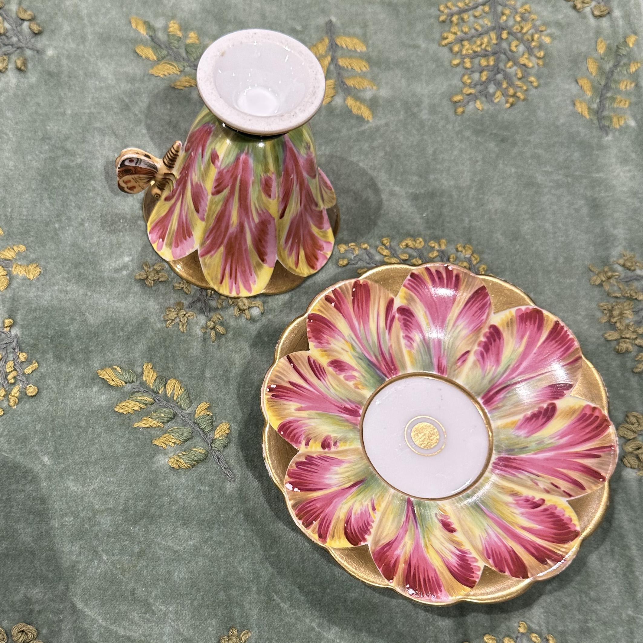 XIXe siècle Tasse à café Tulip en porcelaine de Paris dorée par Flamen-Fleury en vente