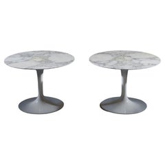 Mesas bajas Tulip de Eero Saarinen para Knoll