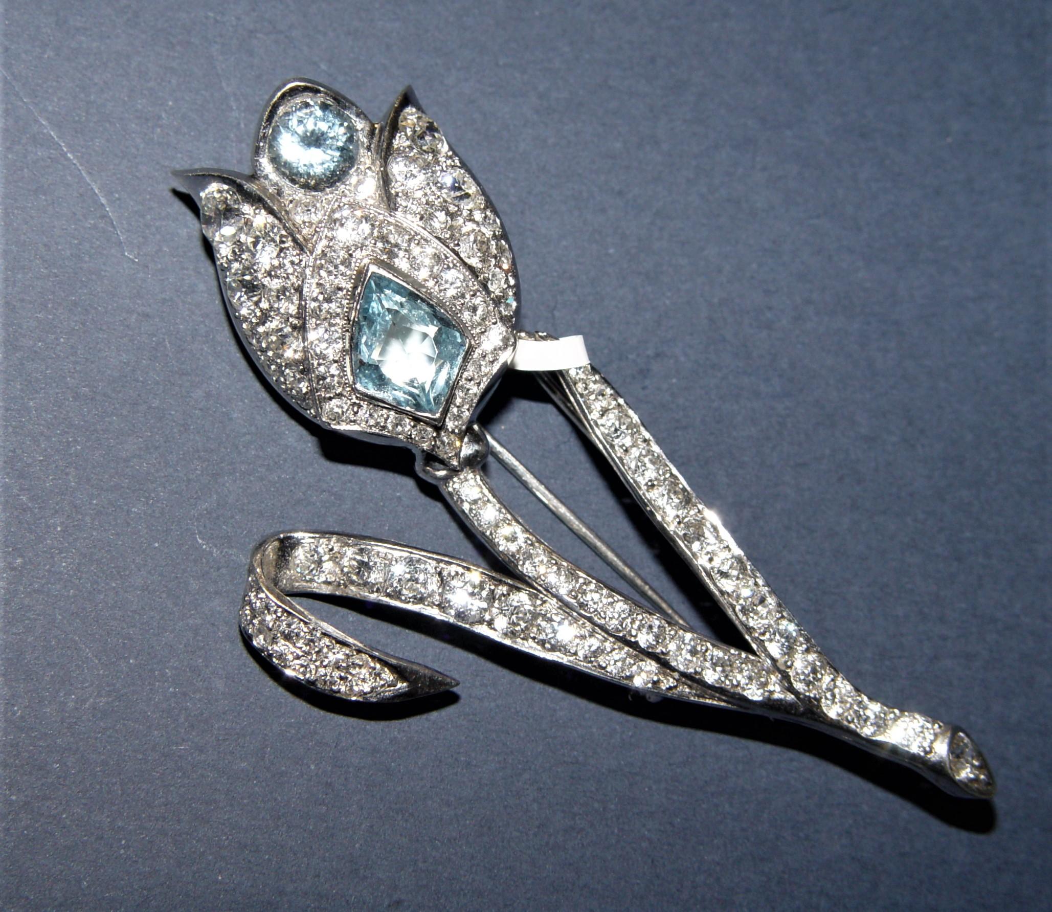 Antique TULIP Pin/brooch featuring Round old European and single cut natural diamonds. All together 87 stones measuring from 1.5 to 5.00MM in diameter (mostly 2.5-3.00MM, only one diamond is measuring 5.00MM in diameter) we estimated 3.50CT PLUS