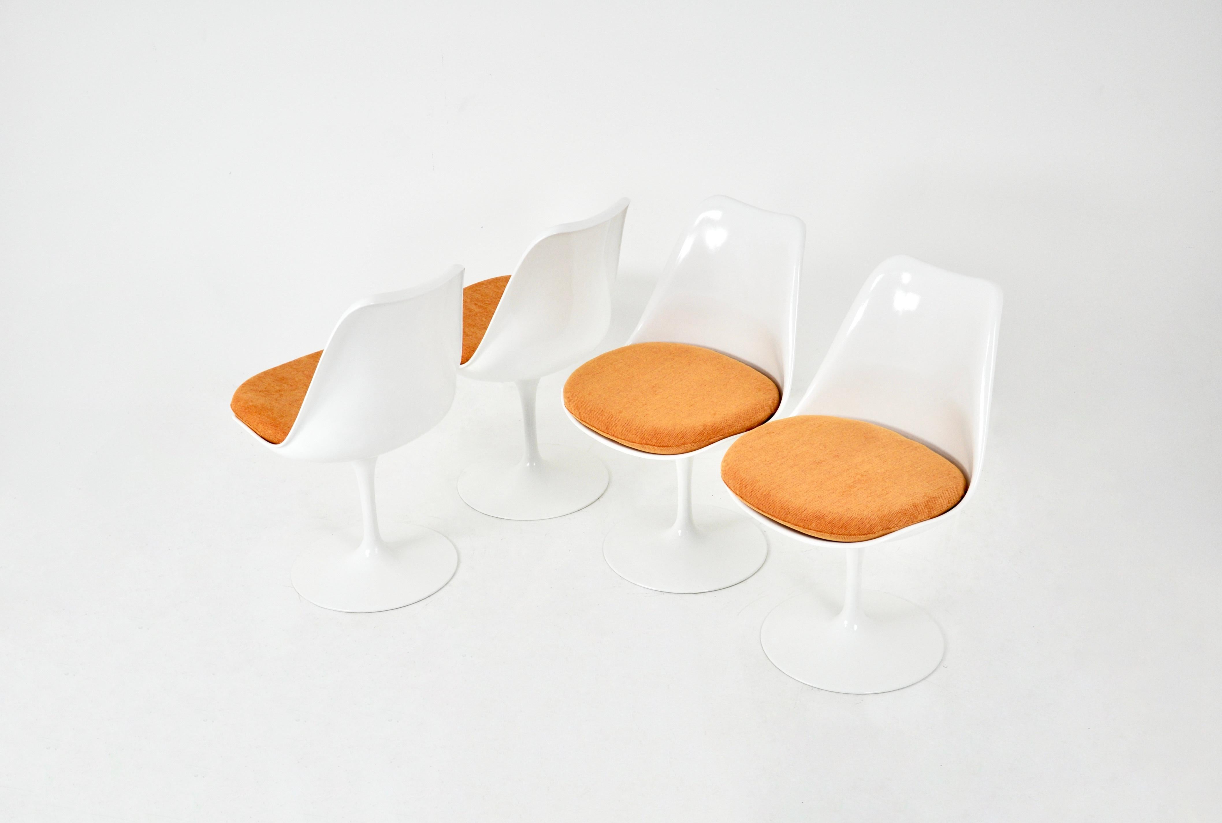 Central American Tulip Dining Chairs by Eero Saarinen for Knoll International, 1970s, Set of 4