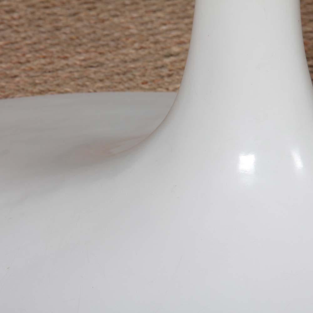 Tulip Dining table by Eero Saarinen for Knoll, 1970s For Sale 1