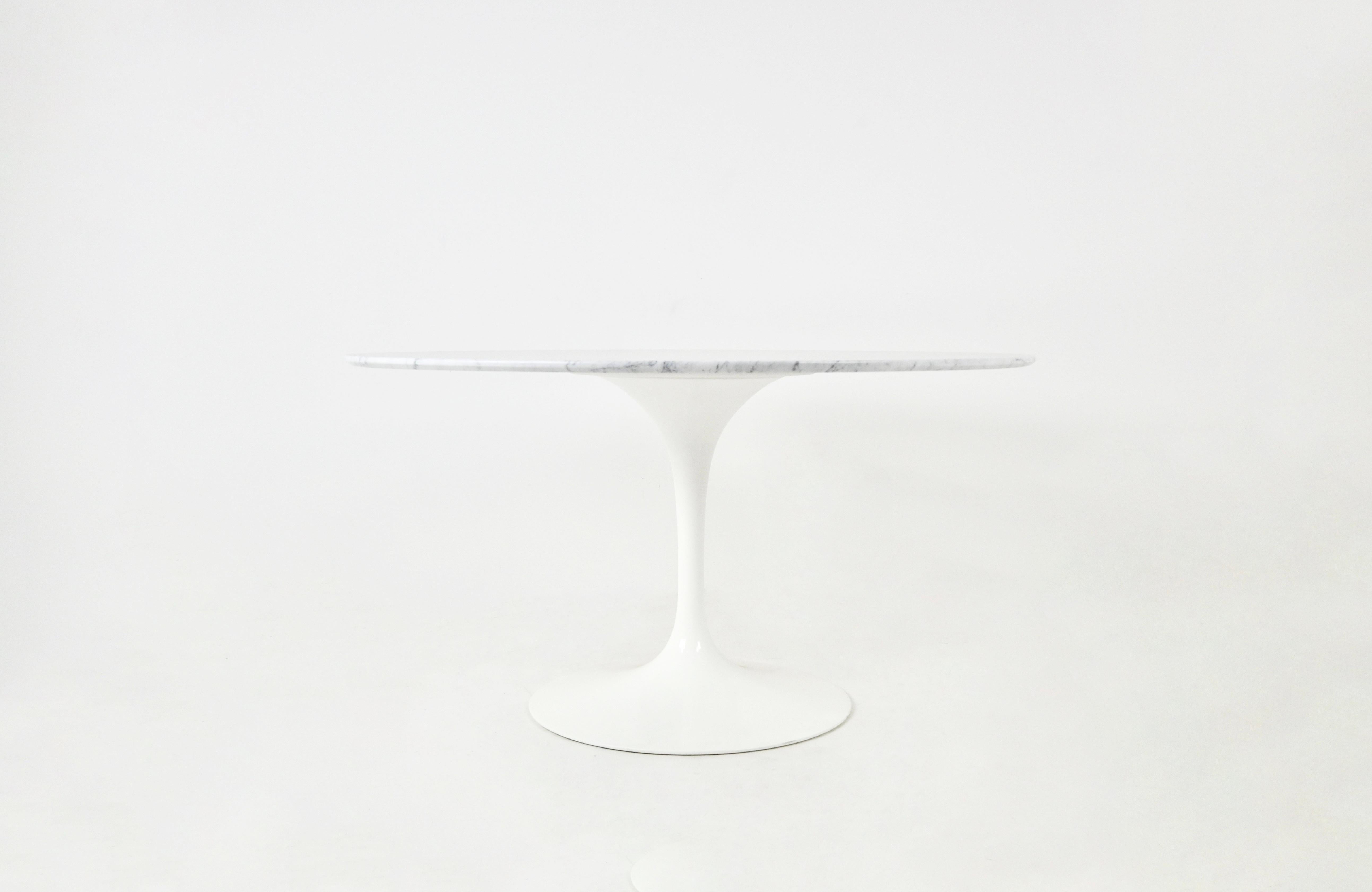 Mid-Century Modern Tulip Dining Table by Eero Saarinen for Knoll, 1990s