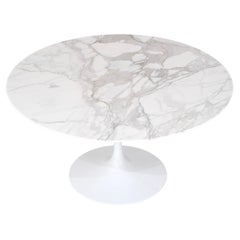 Used Tulip Dining table by Eero Saarinen for Knoll International - 1960s