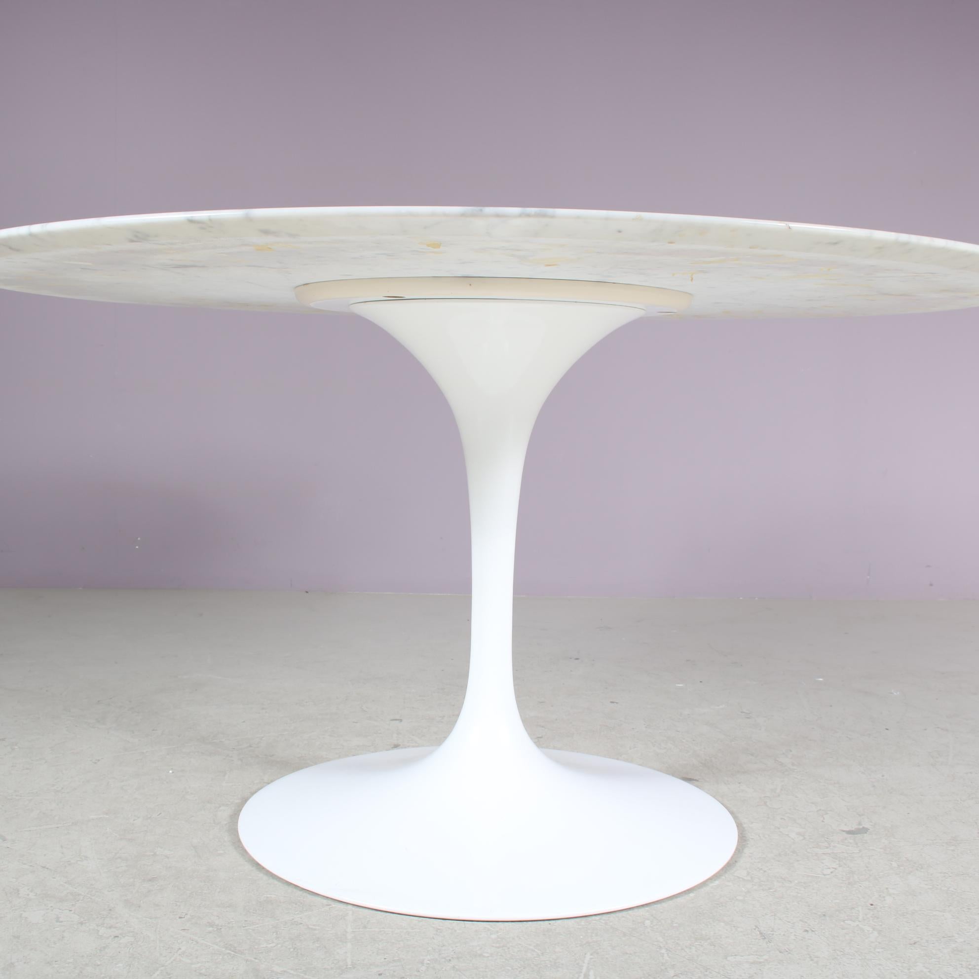 Laminated “Tulip” Dining Table by Eero Saarinen for Knoll International, USA For Sale