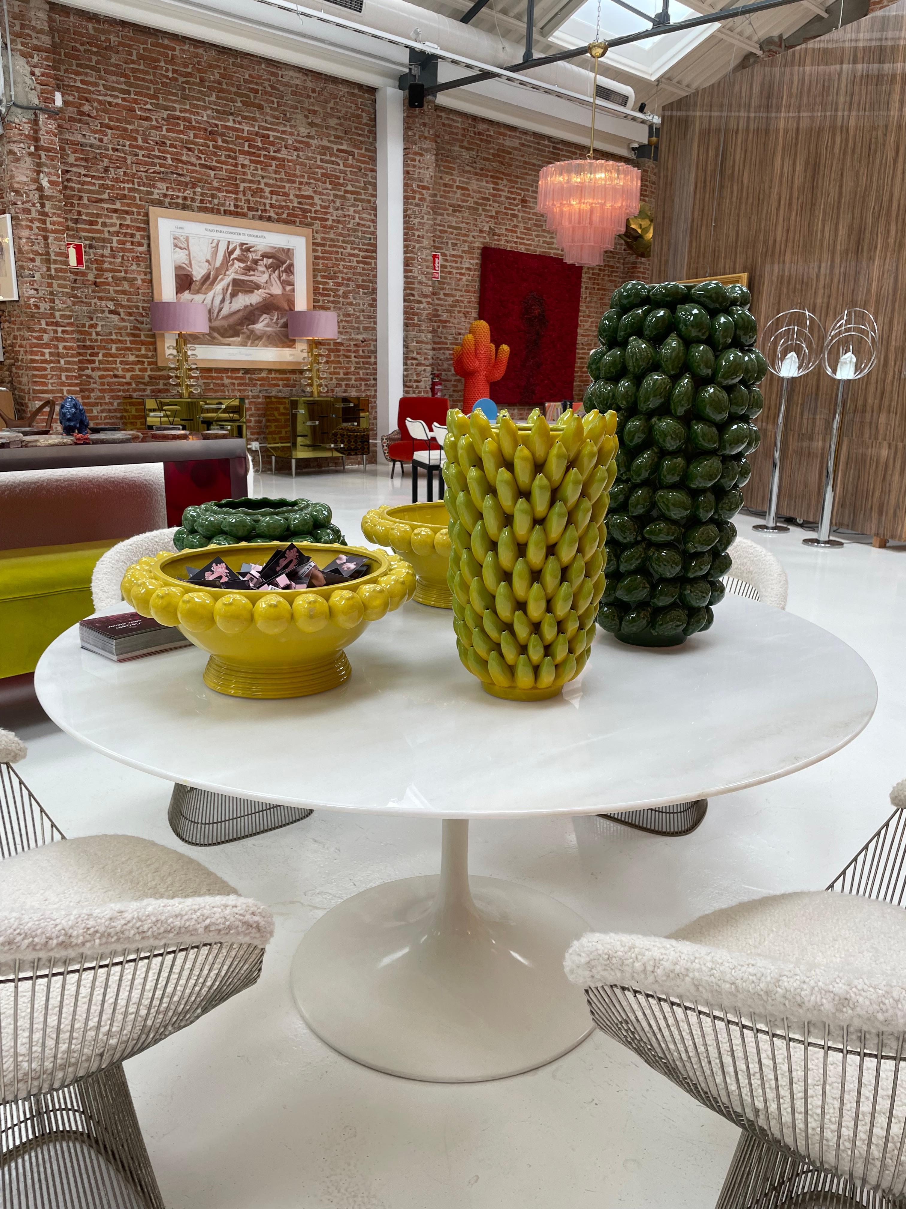 Tulip Dining Table Edited by Knoll Designed By Eero Saarinen For Sale 1