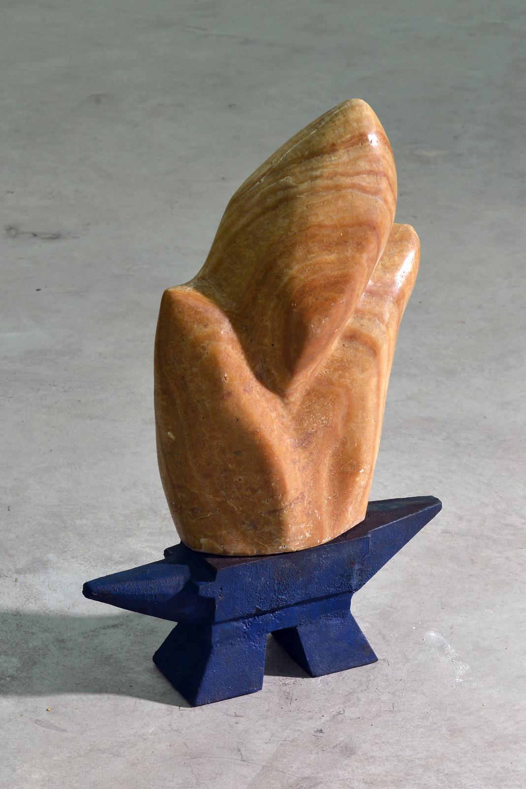 Dolorosa: Mater Dolorosa (DTL200703) – Sculpture von Tulip Duong