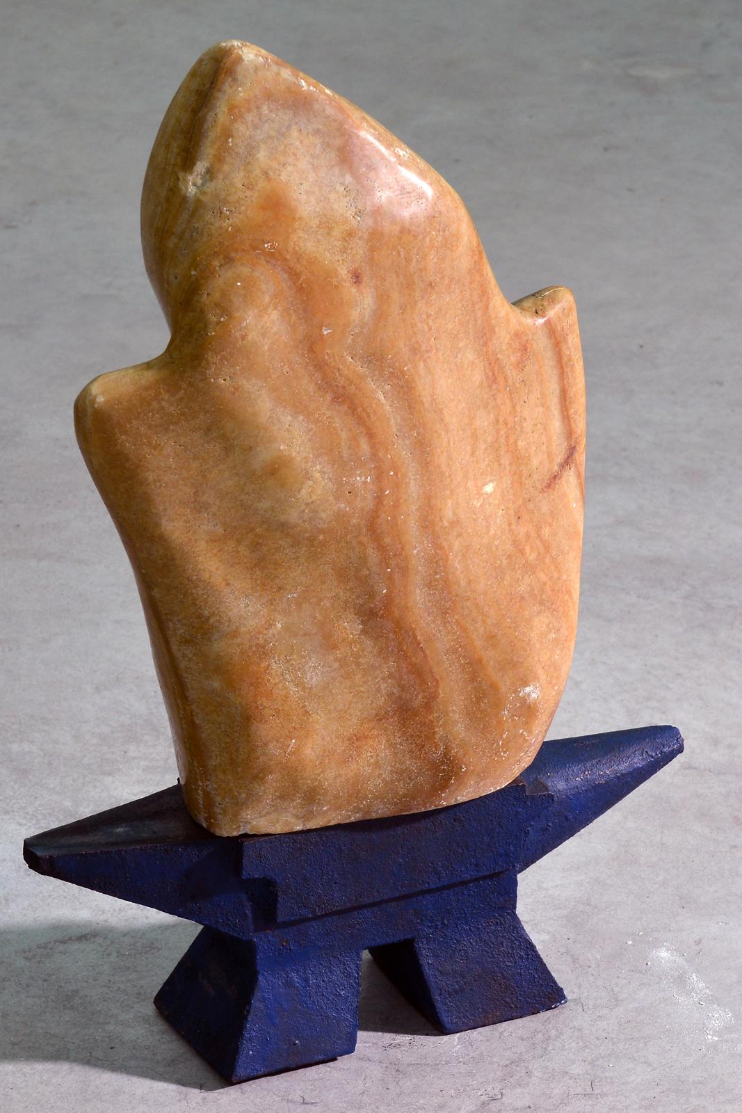 Mater Dolorosa (DTL200703) - Minimaliste Sculpture par Tulip Duong