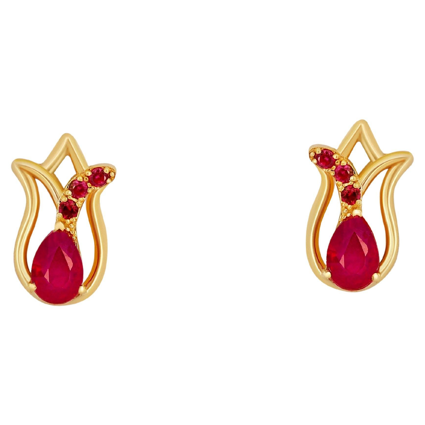 Tulip flower earrings studs with rubies in 14k gold For Sale