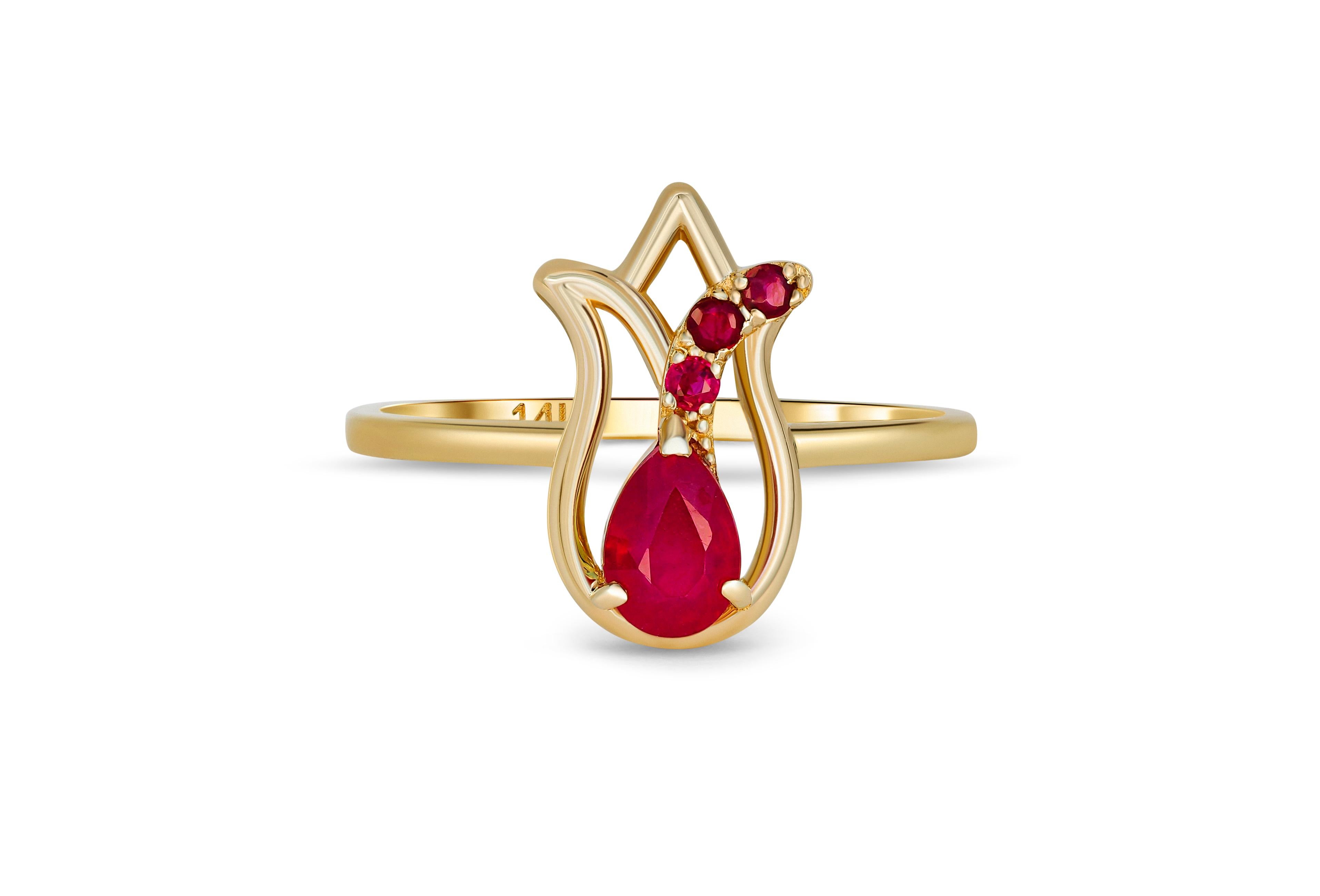 Tulip flower ring with ruby. For Sale at 1stDibs