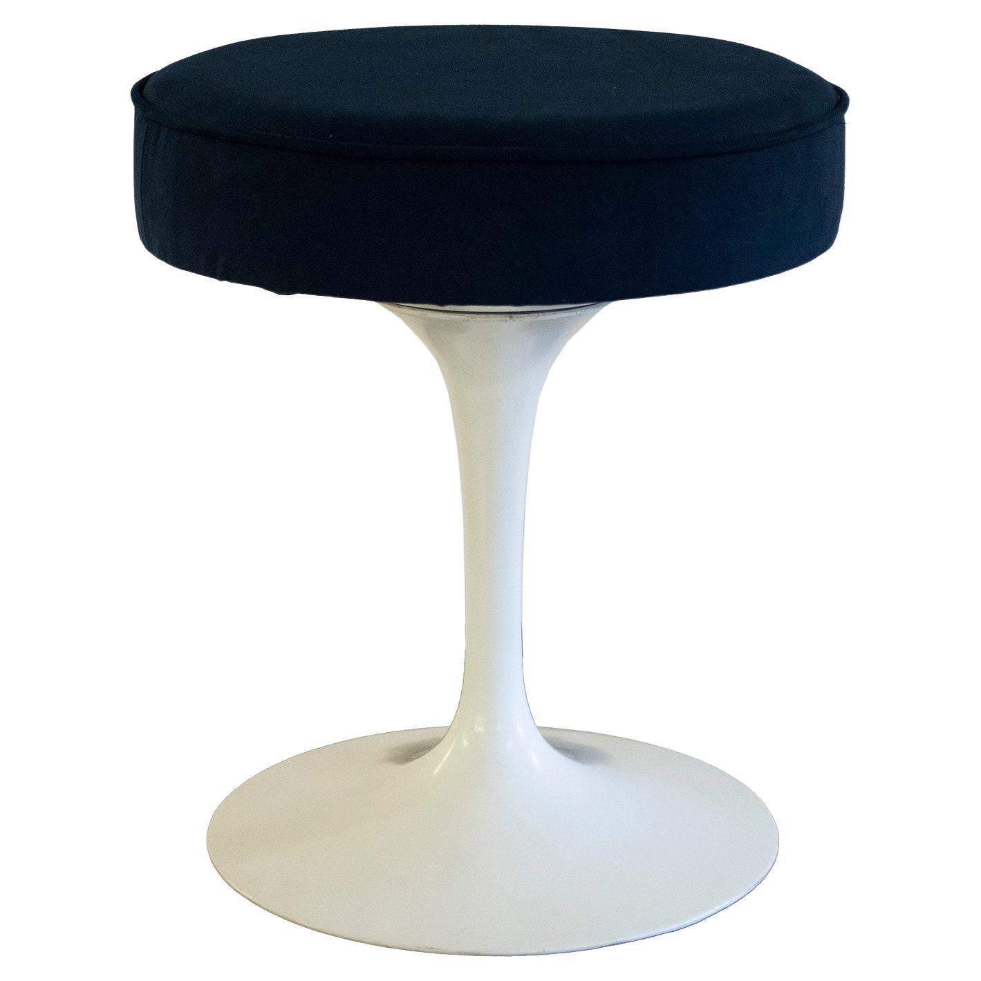 Tulip Footstool by Eero Saarinen