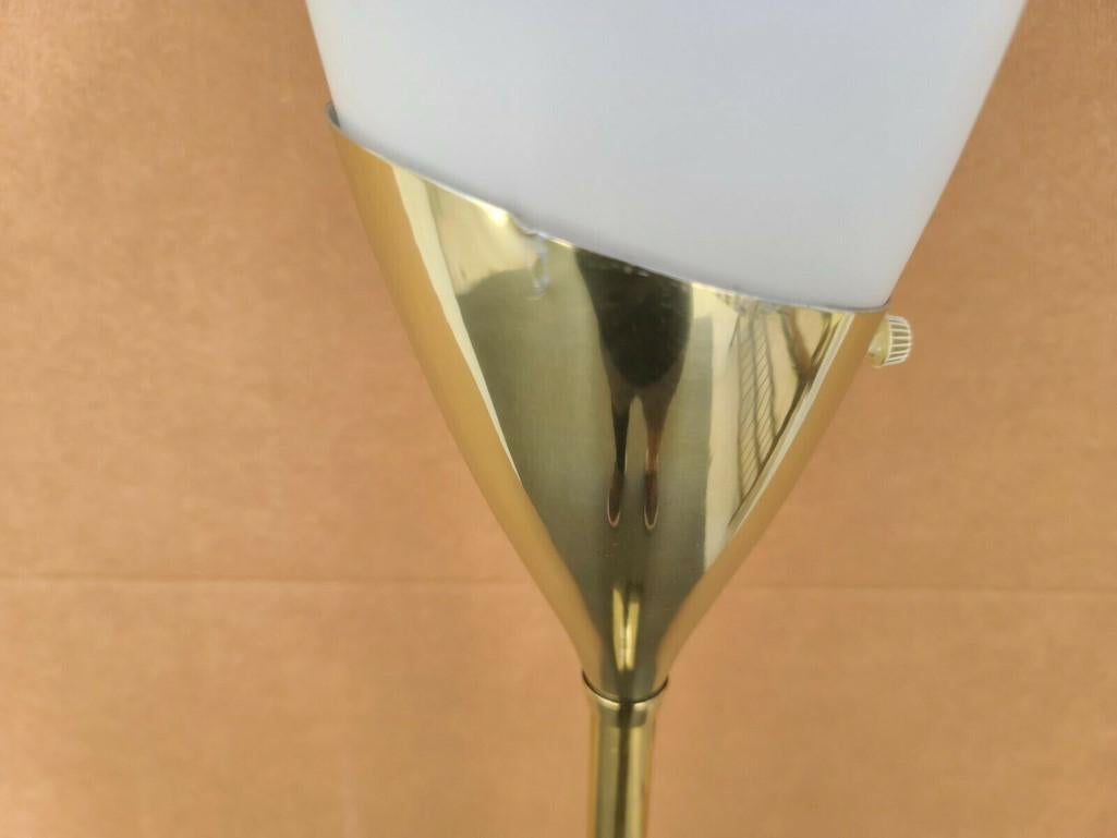 Metal Tulip Glass Floor Lamp by Gerald Thurst for Laurel For Sale