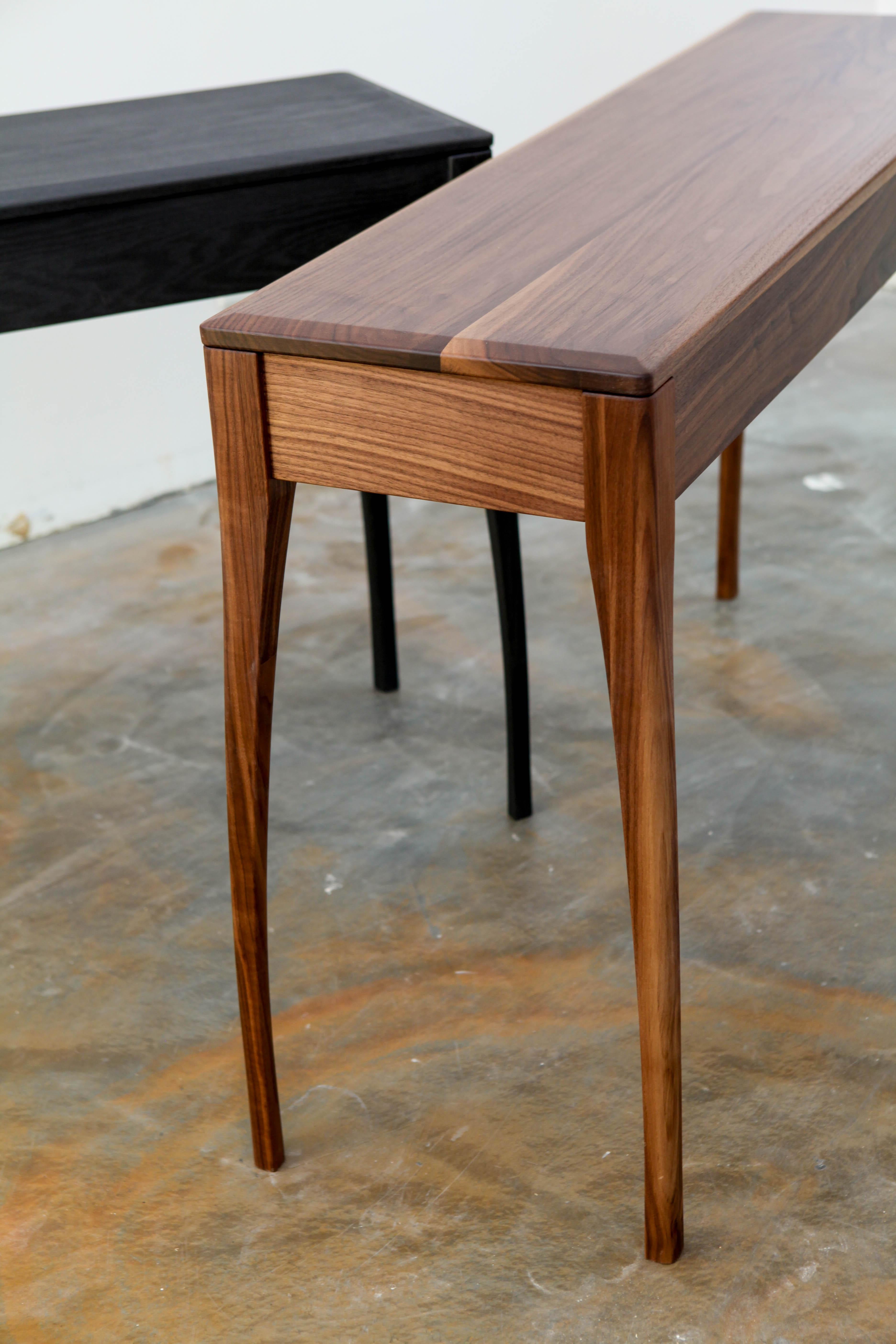 Tulip Console Table - Walnut For Sale 5