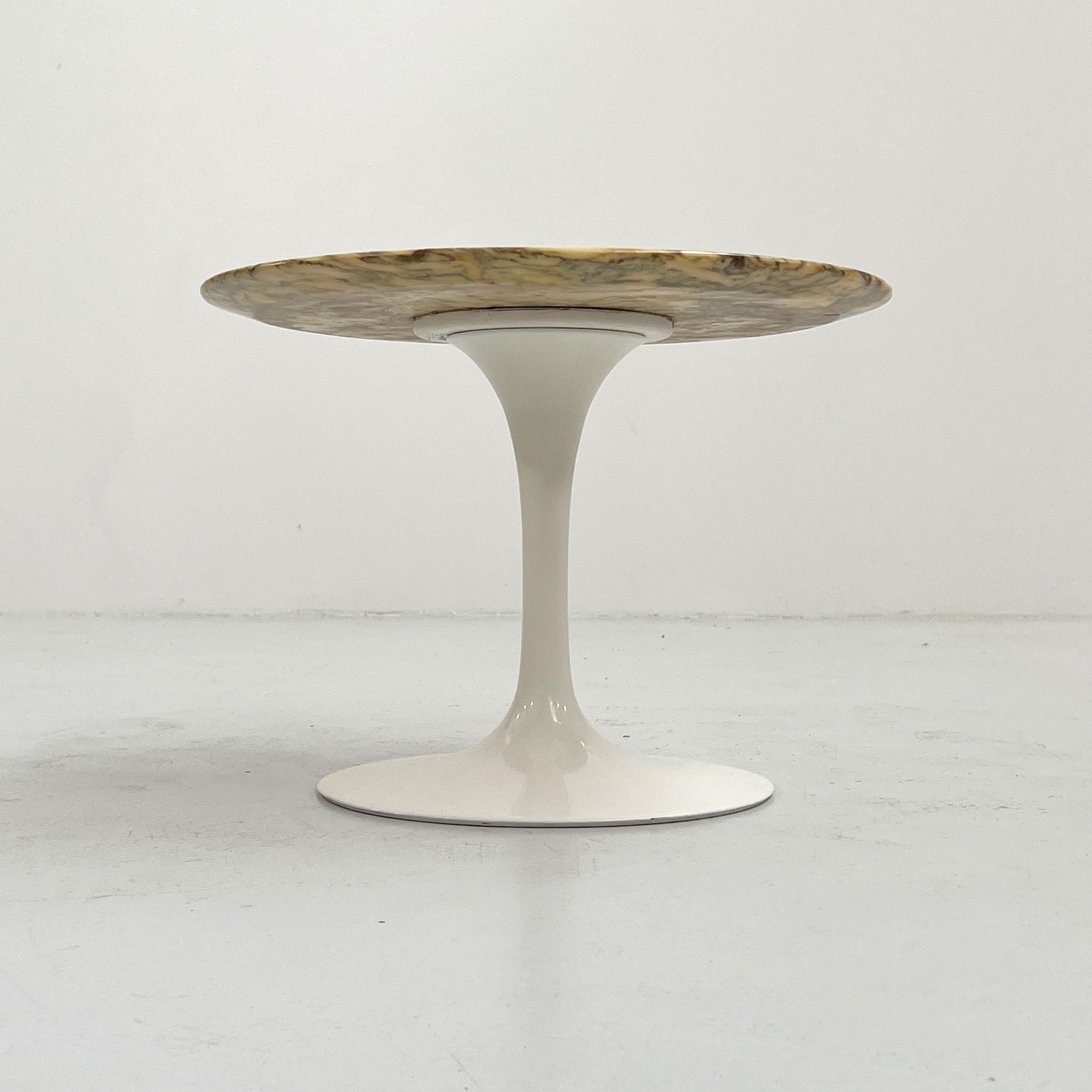 Mid-20th Century Tulip Marble Side Table by Eero Saarinen for Knoll International, 1960s