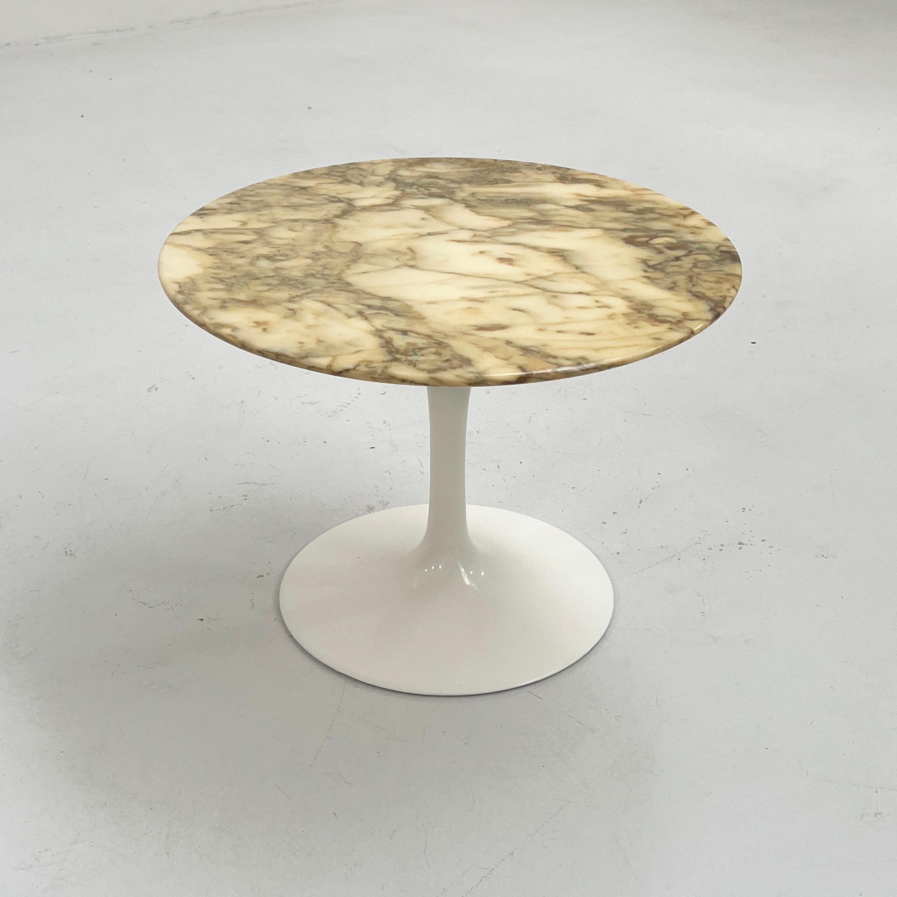 Tulip Marble Side Table by Eero Saarinen for Knoll International, 1960s 3