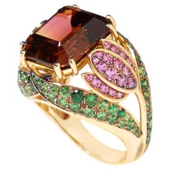 Anillo tulipán con turmalina