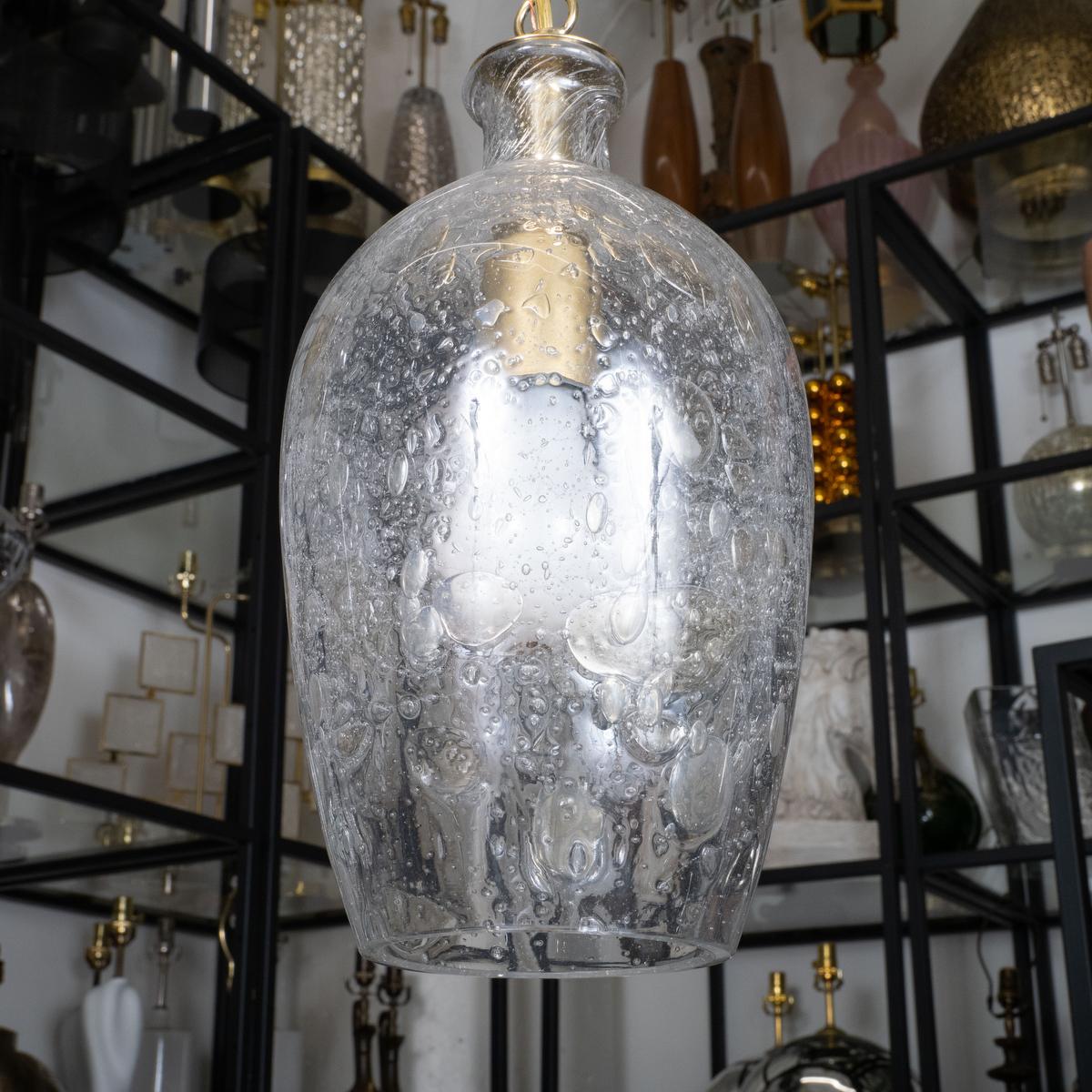 Italian Tulip-shaped bubble glass pendant For Sale