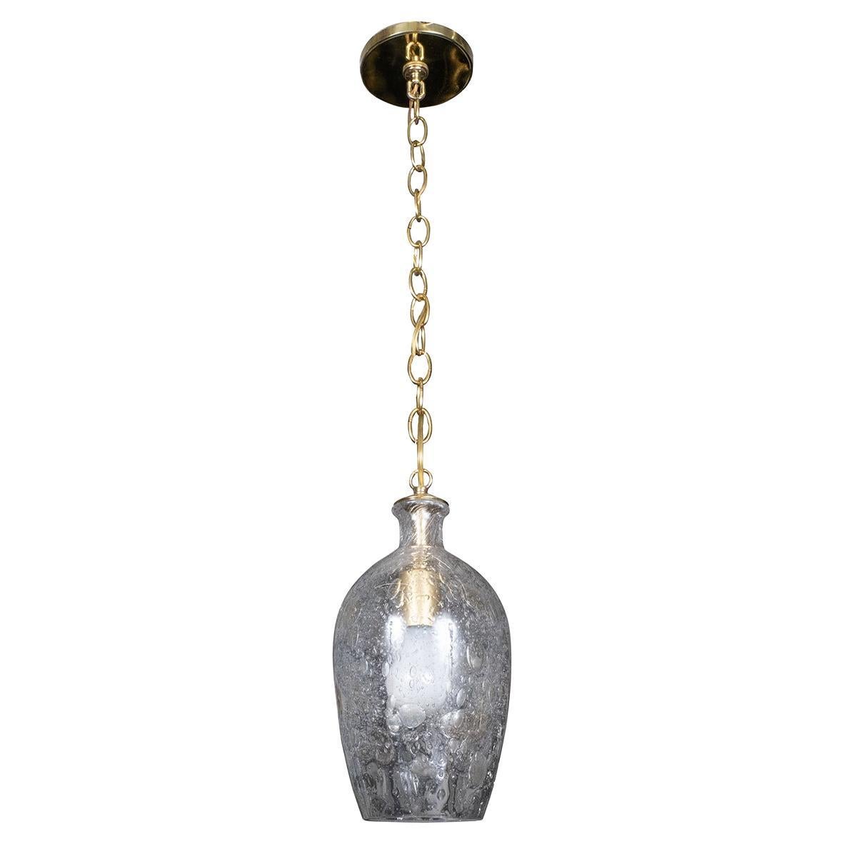 Pendentif en verre bullé en forme de tulipe