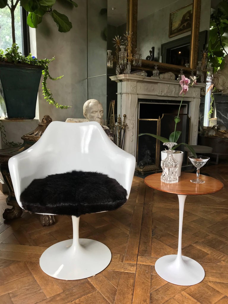 Tulip Side Table by Eero Saarinen at 1stDibs