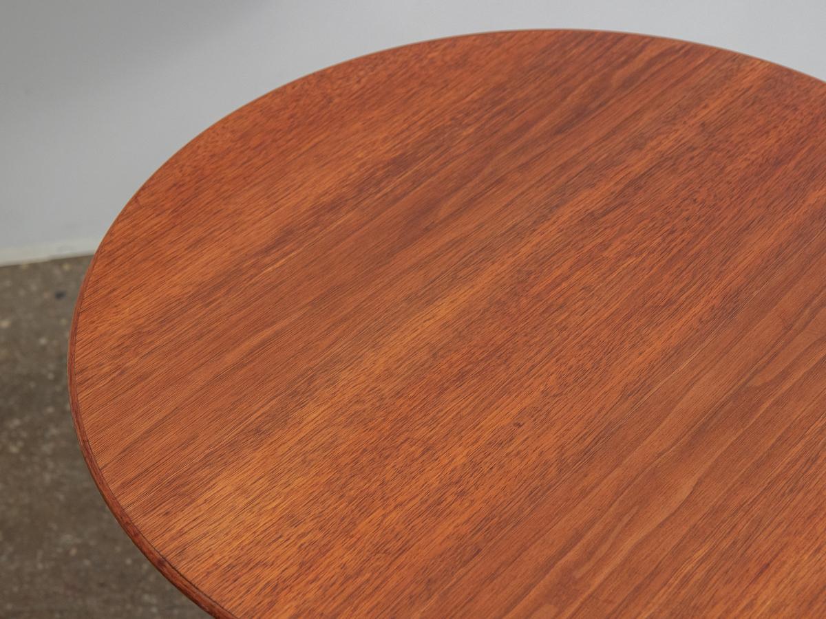 Mid-20th Century Tulip Side Table by Eero Saarinen
