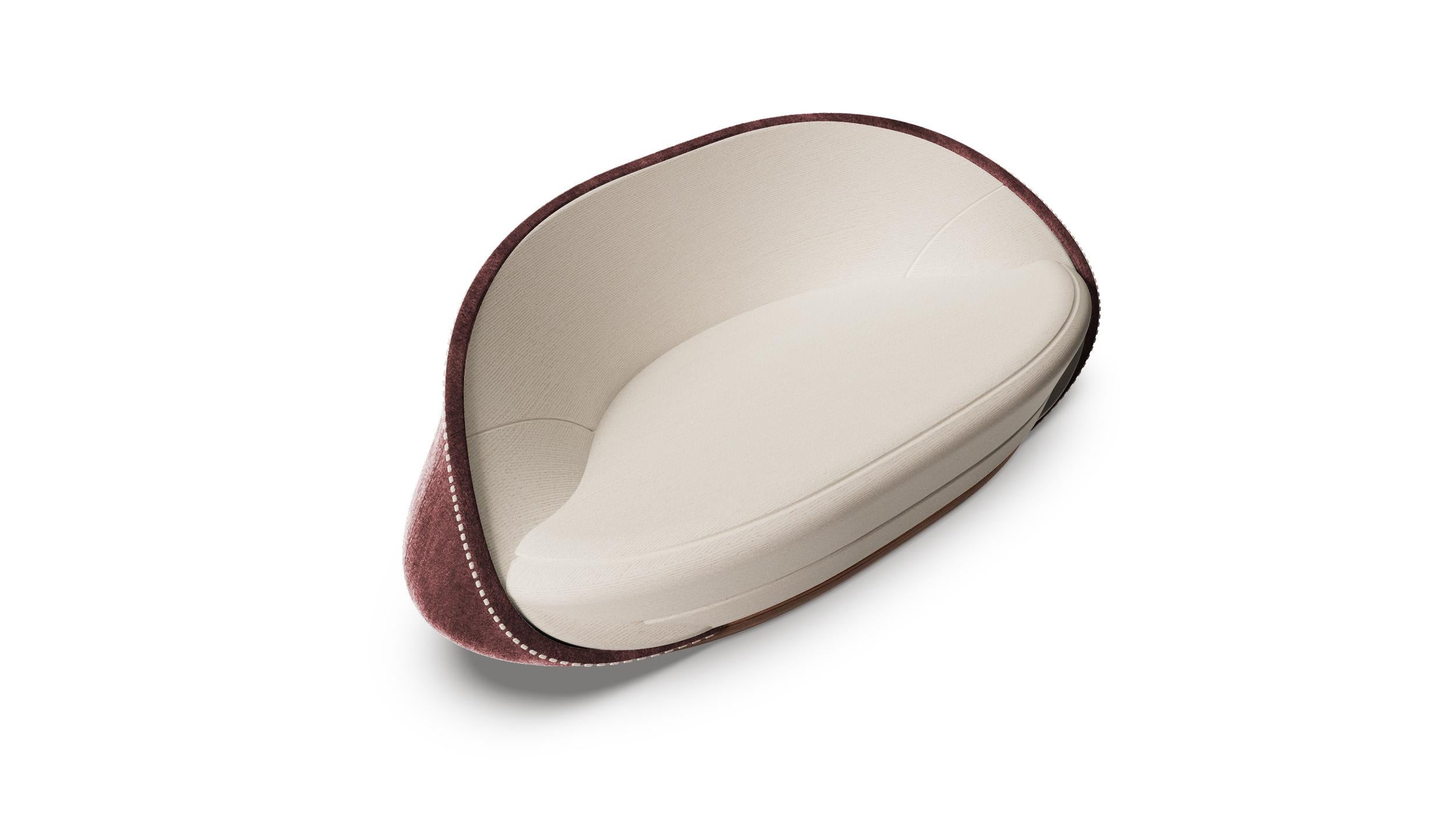 Tulip Sofa by Alma De Luce In New Condition For Sale In Joane, PT