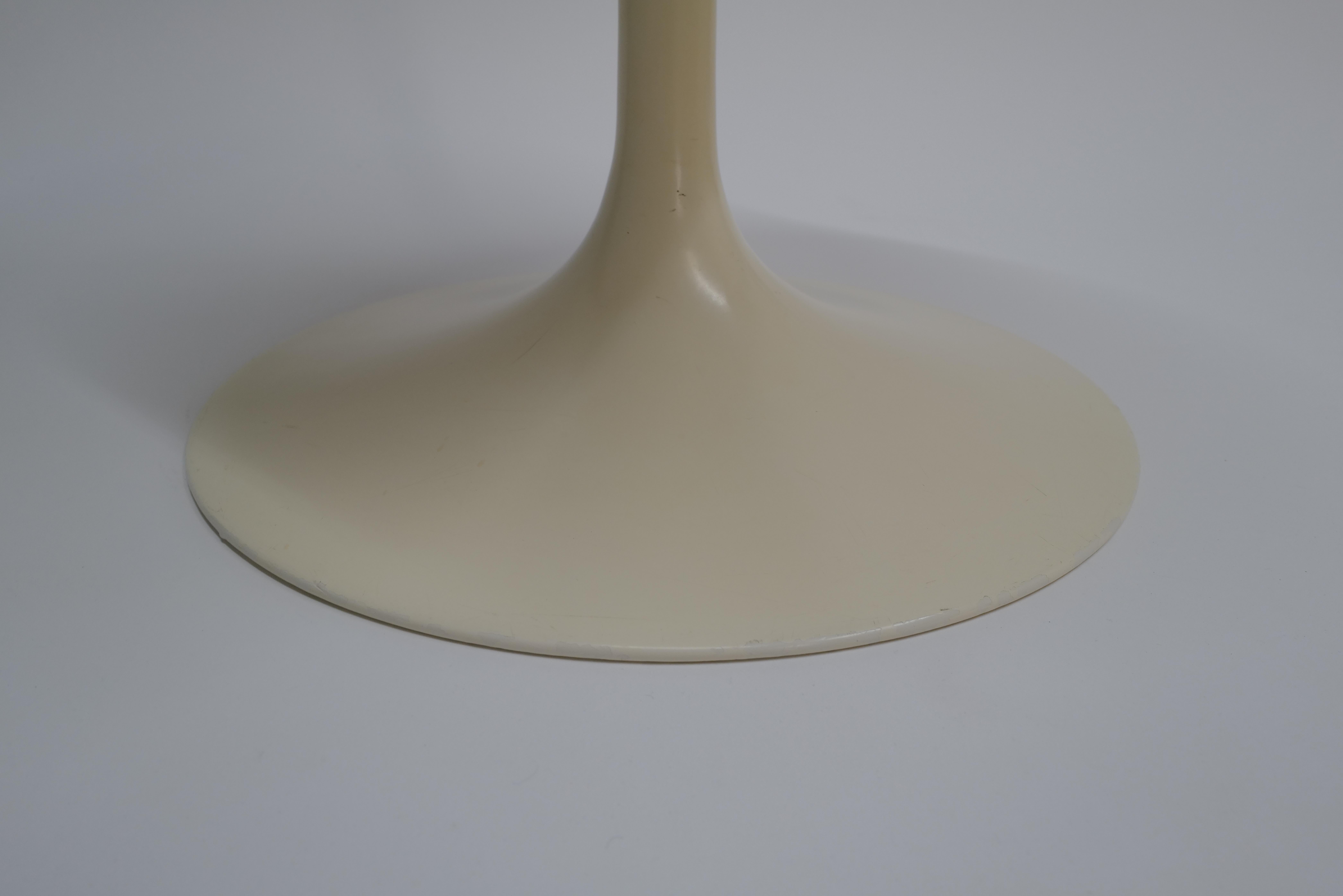 American Tulip Stool by Eero Saarinen for Knoll For Sale