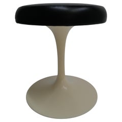 Tulip Stool by Eero Saarinen for Knoll