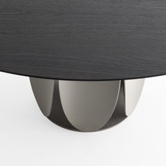 Tulipano Large Round Laguna Oak Table