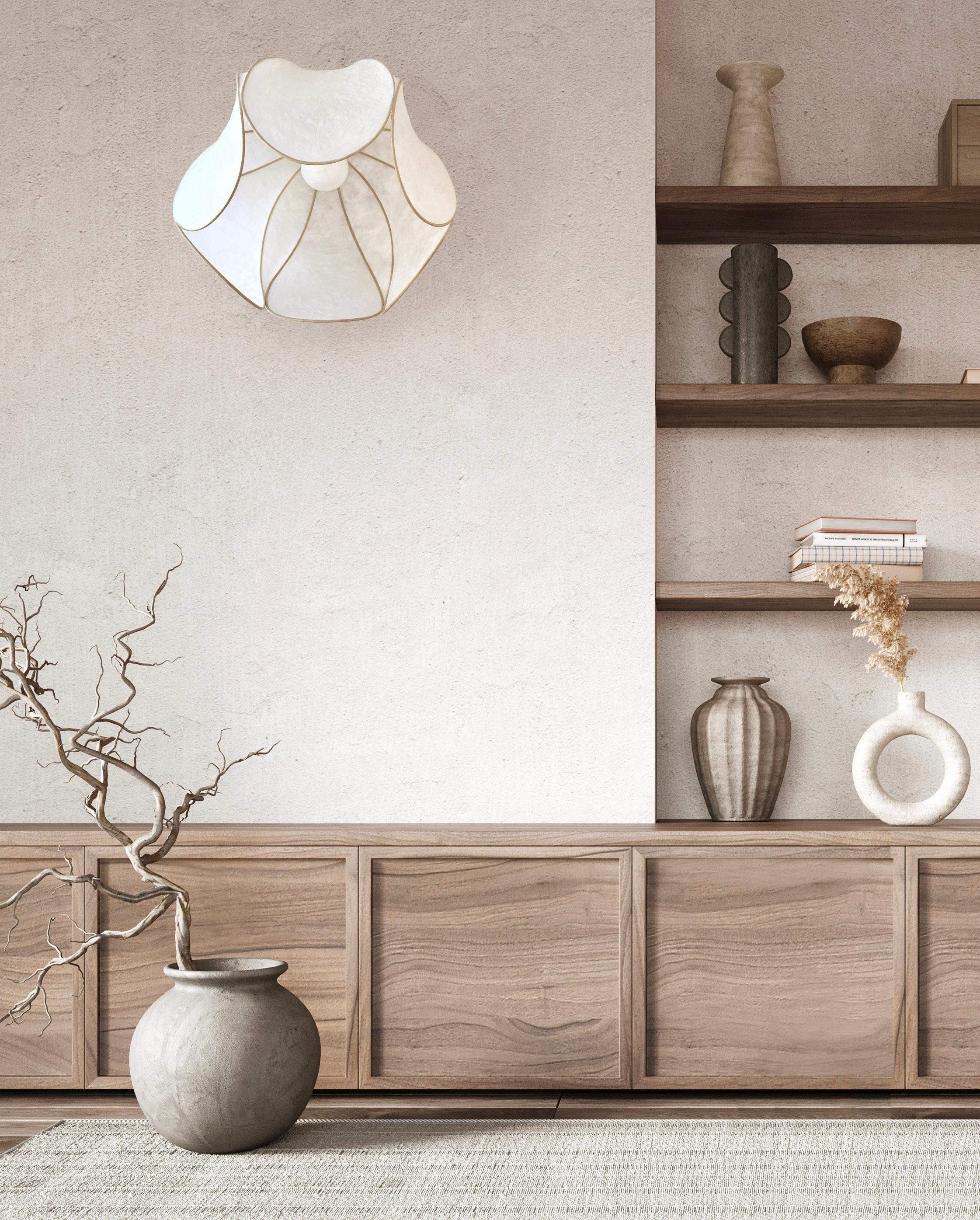 Lámpara de pared Tulipia de Cécile Philibert
Material: Ratán, papel de seda, madera de haya.
Dimensiones: P 60 x An 60 x Al 60 cm

Todas nuestras lámparas pueden cablearse según cada país. Si se vende a EE.UU., se cableará para ese país, por