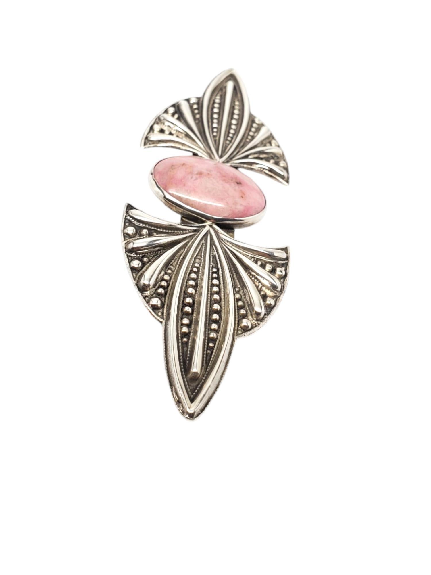 TULLA BOOTH Sterling Silver Pink Stone Brooch #17553 In Good Condition For Sale In Washington Depot, CT