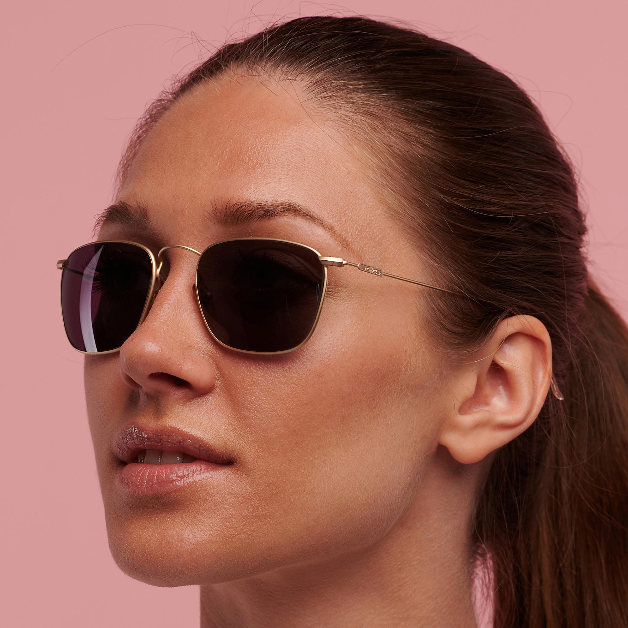 Women's or Men's Tullio Abbate Ultra-Lightweight square vintage sunglasses