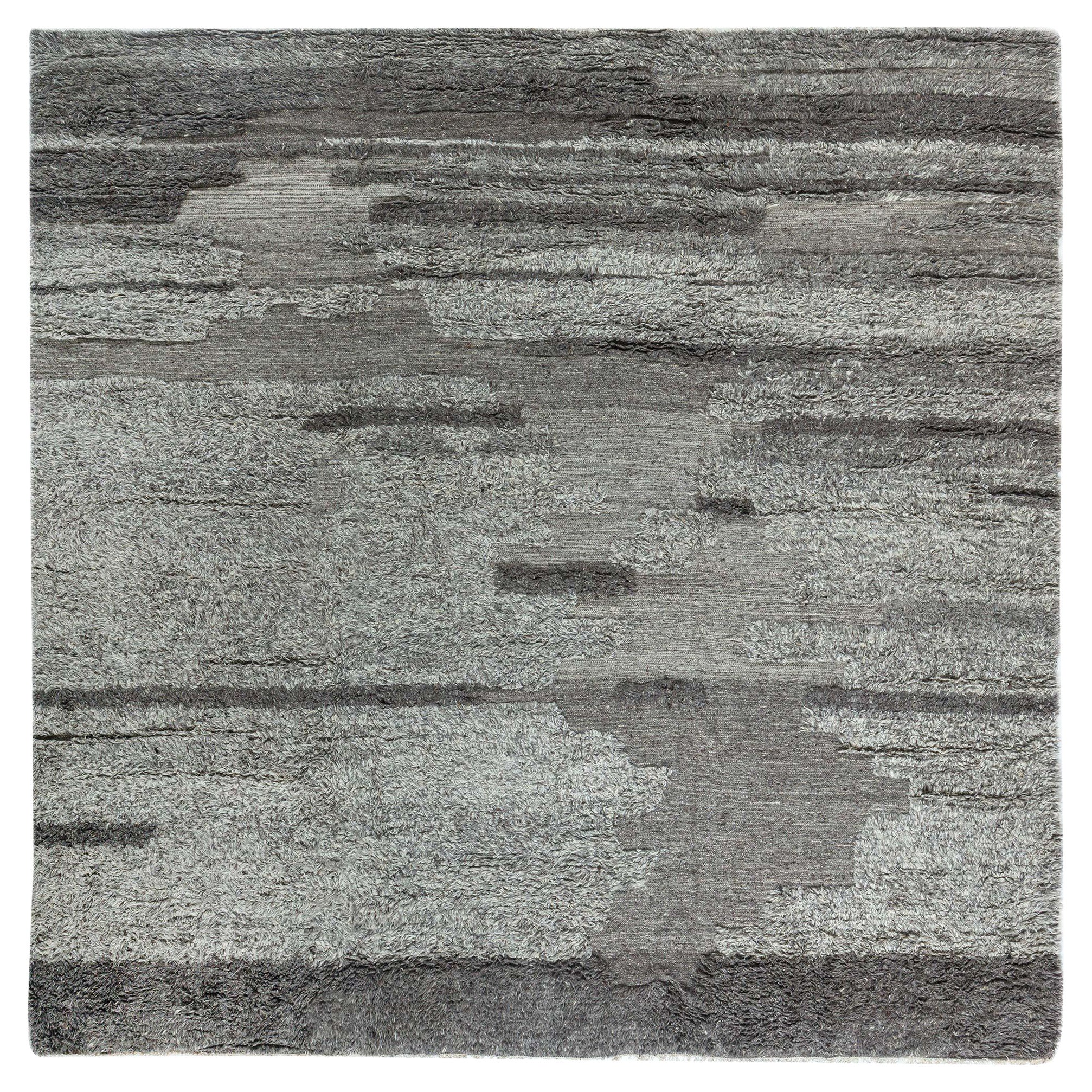 Tappeto in lana moderno astratto Tulu Nadu 'Grey Stratum' di Doris Leslie Blau in vendita