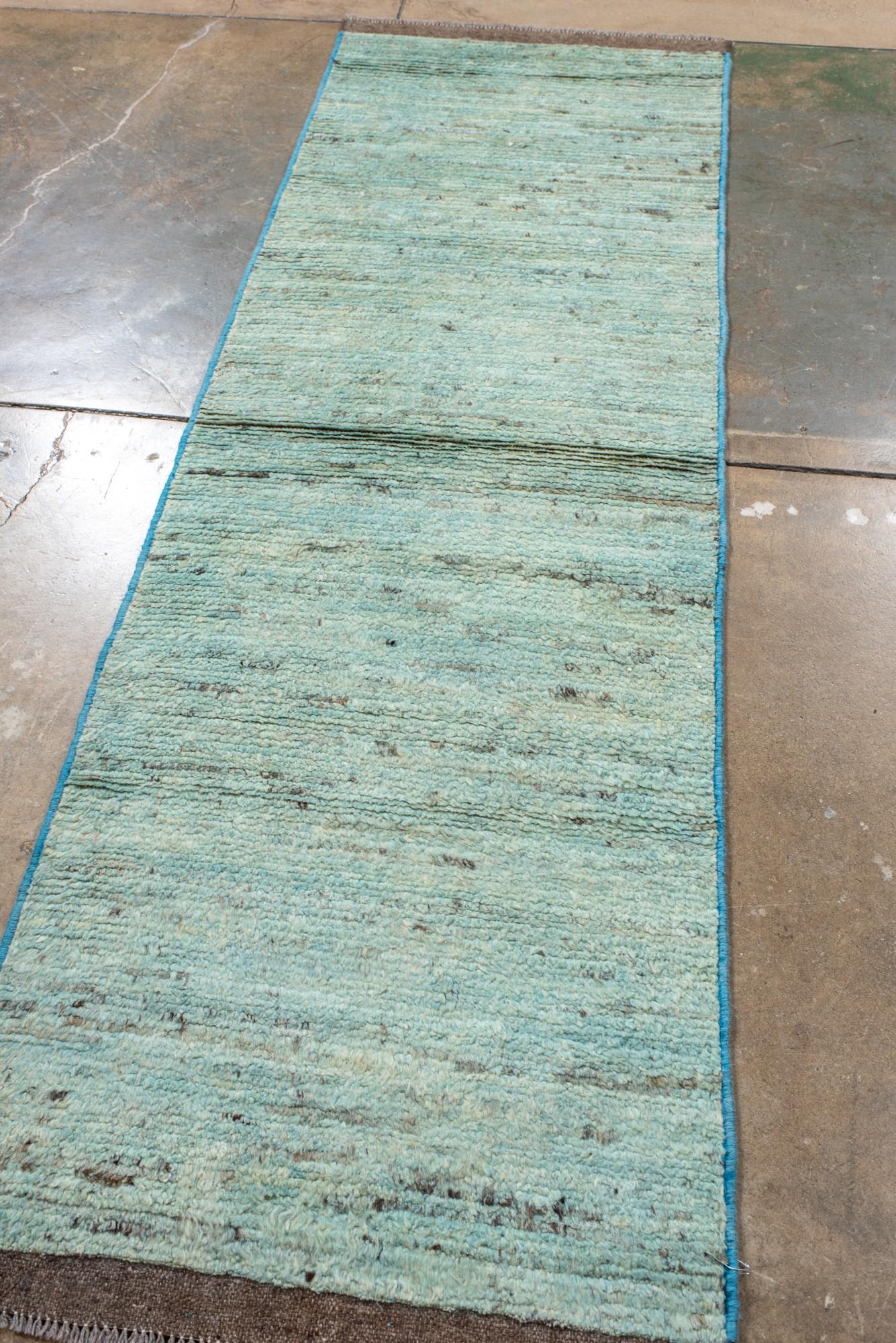 Turco Runner Tulu in morbidi toni acquatici con texture Nature in vendita