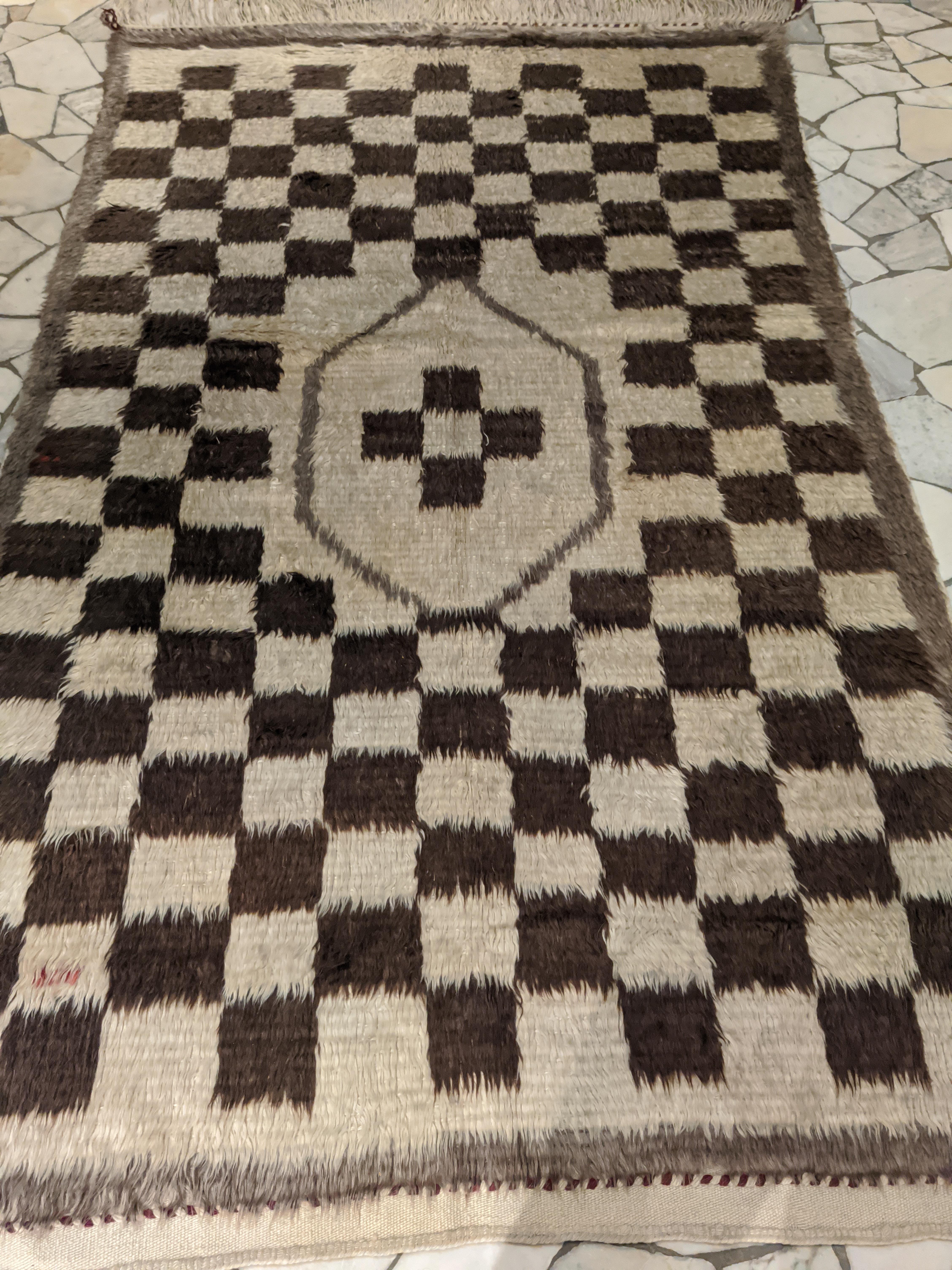 Turkish Tulu with Chequerboard Pattern For Sale