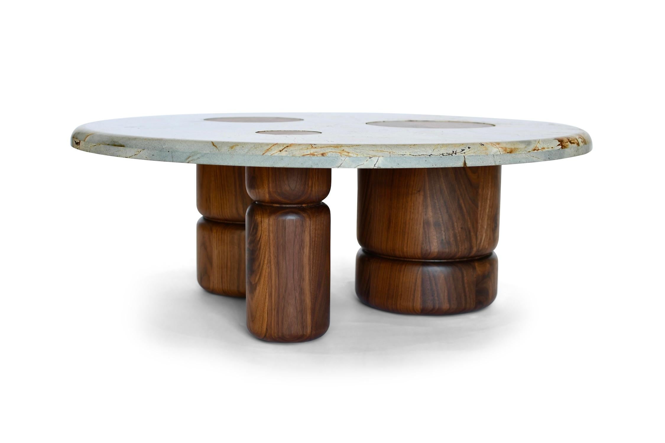 Travertin Table basse Tumbler en vente