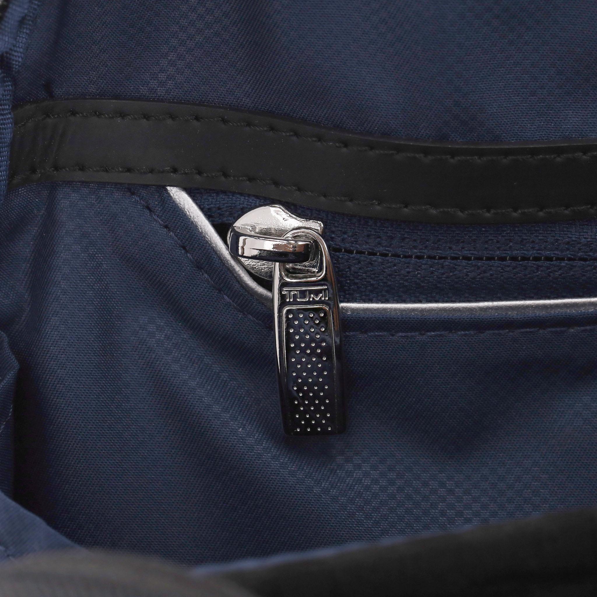 Tumi Arrivé Sadler Maletín/Bolso Con Detalles De Piel en venta 5