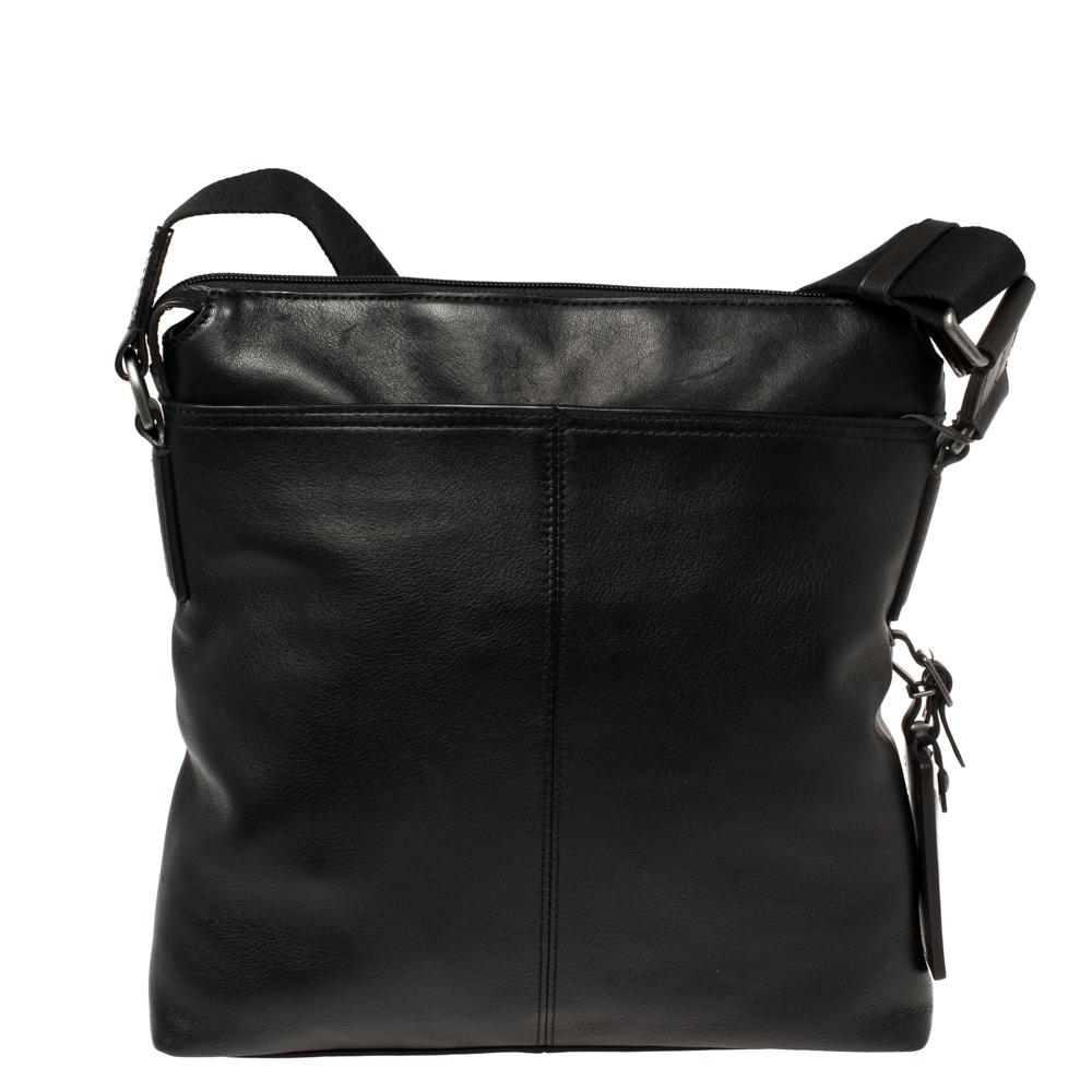 tumi messenger bag leather