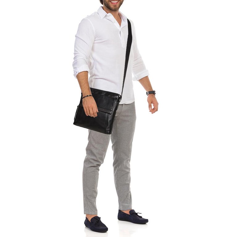 TUMI Black/Brown Leather Oxford Top Zip Flap Crossbody Bag at 1stDibs