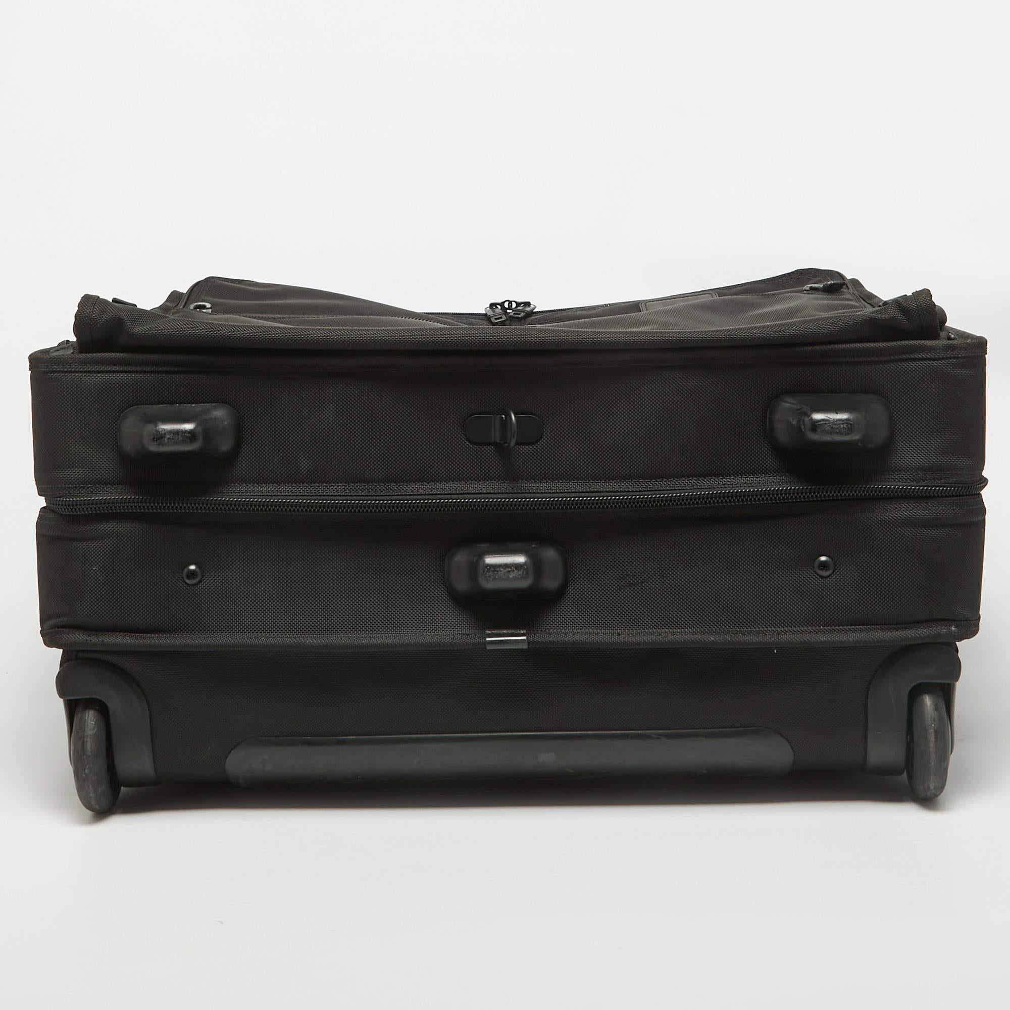TUMI Black Fabric 2 Wheeled Alpha Classic Garment Luggage 3