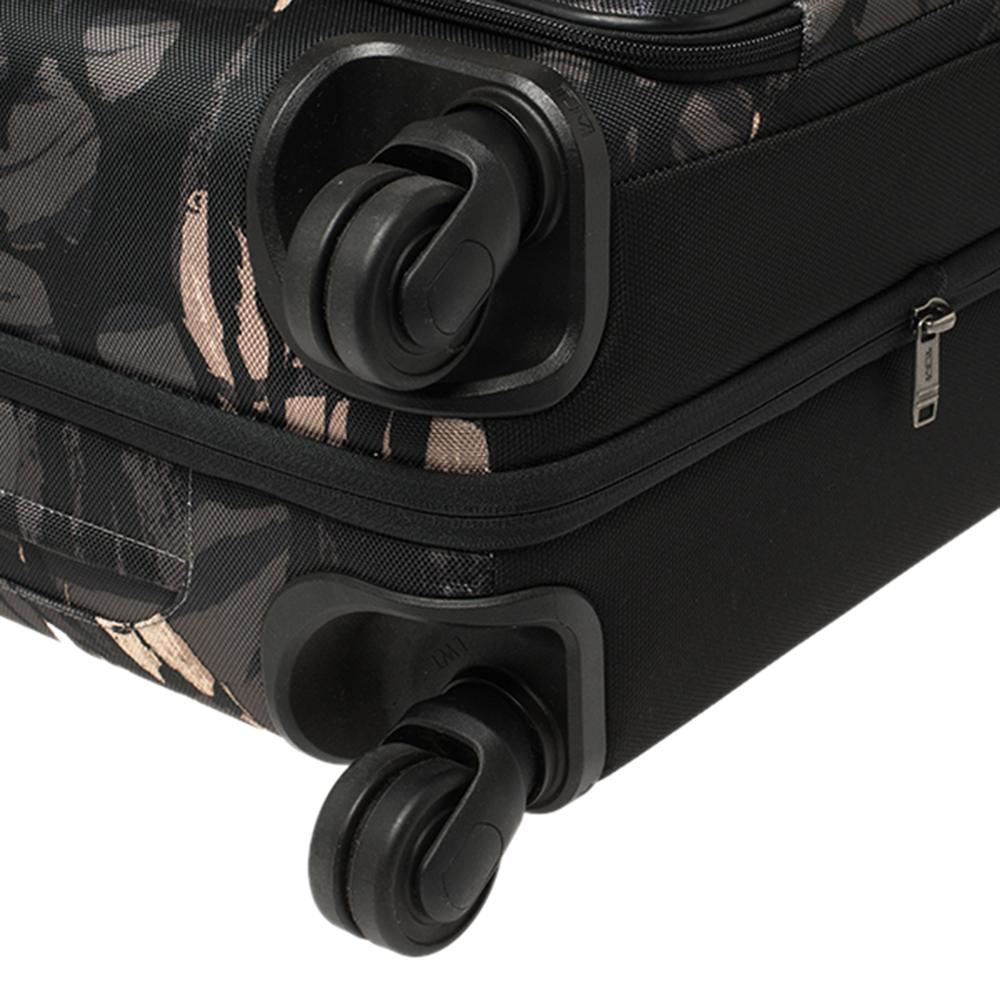 Men's TUMI Black Highlands Print Nylon Merge Continental Expandable Carry On Luggage