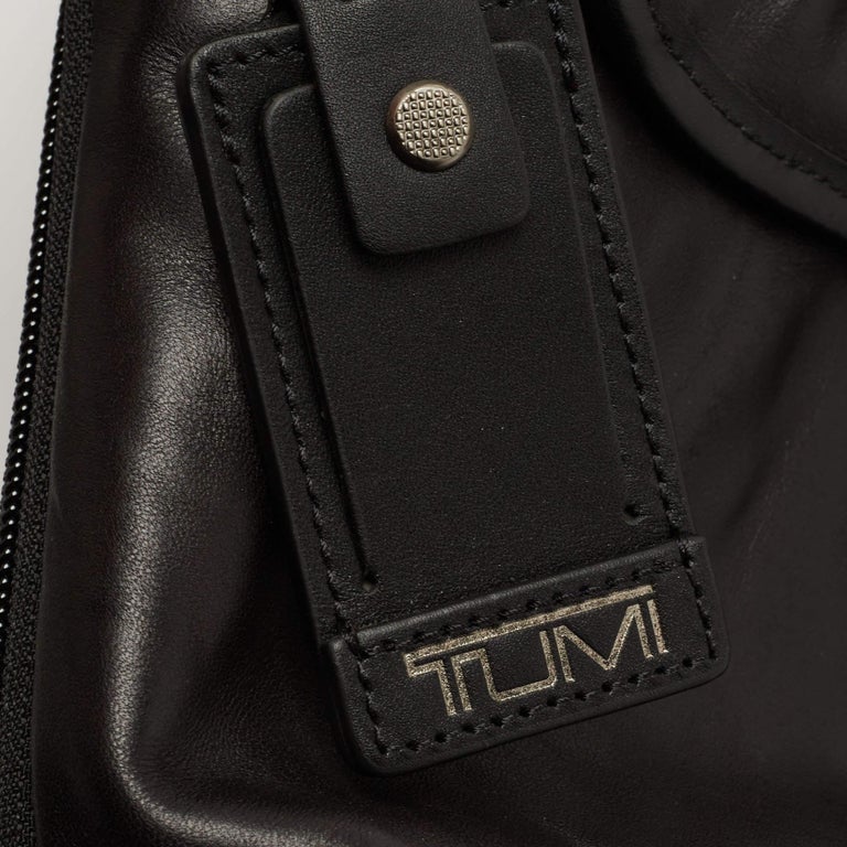 TUMI Black Leather Alpha Bravo Arnold Zip Expandable Messenger Bag TUMI
