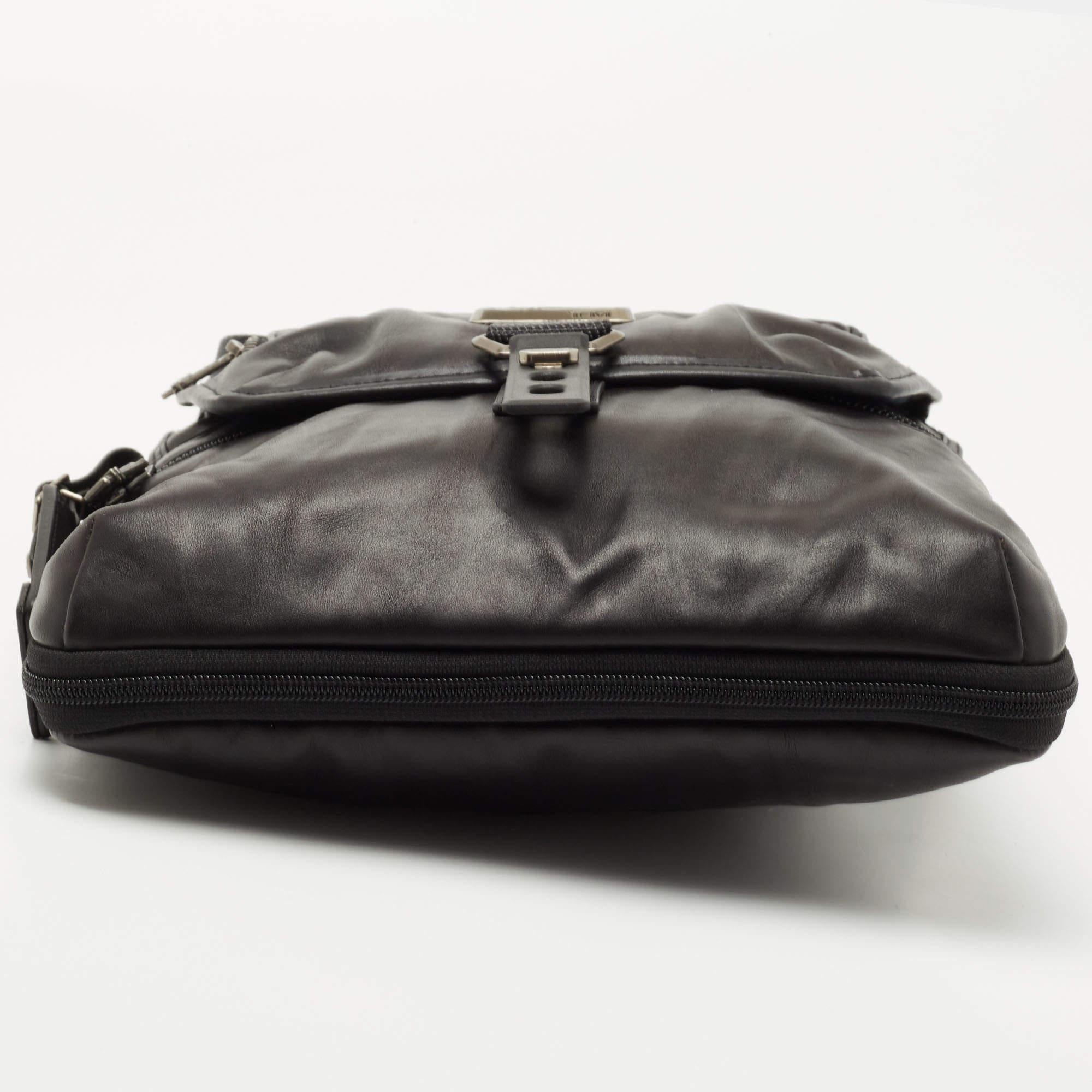 Tumi Black Leather Alpha Bravo Arnold Zip Flap Expandable Messenger Bag 1