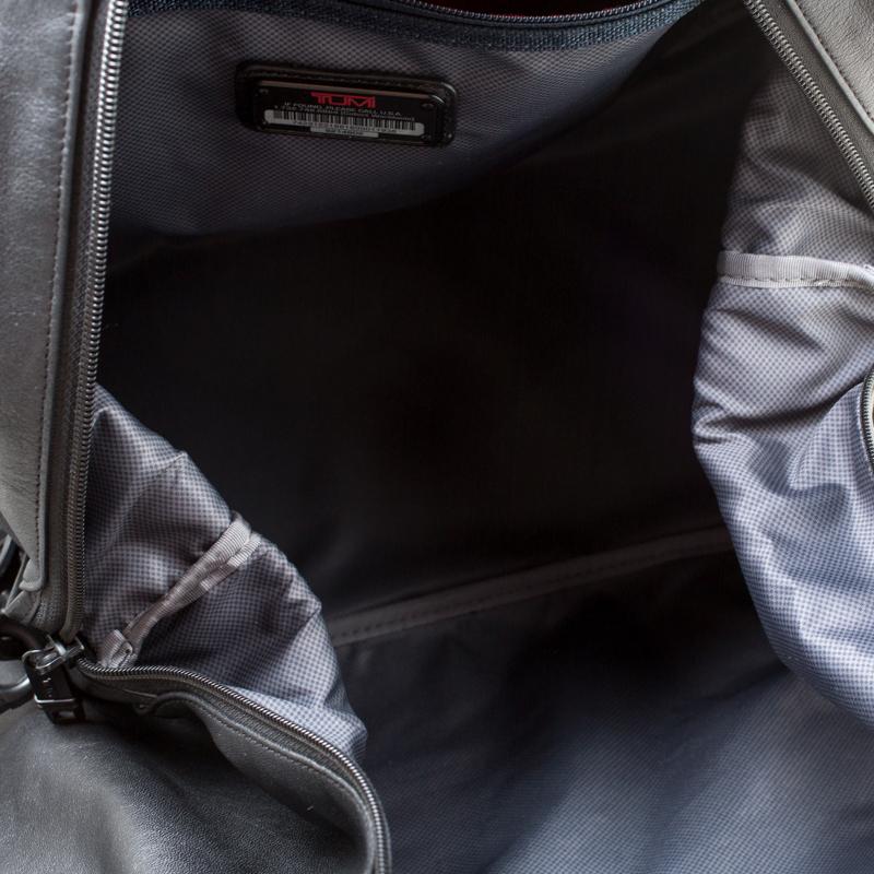 tumi mens duffle bag