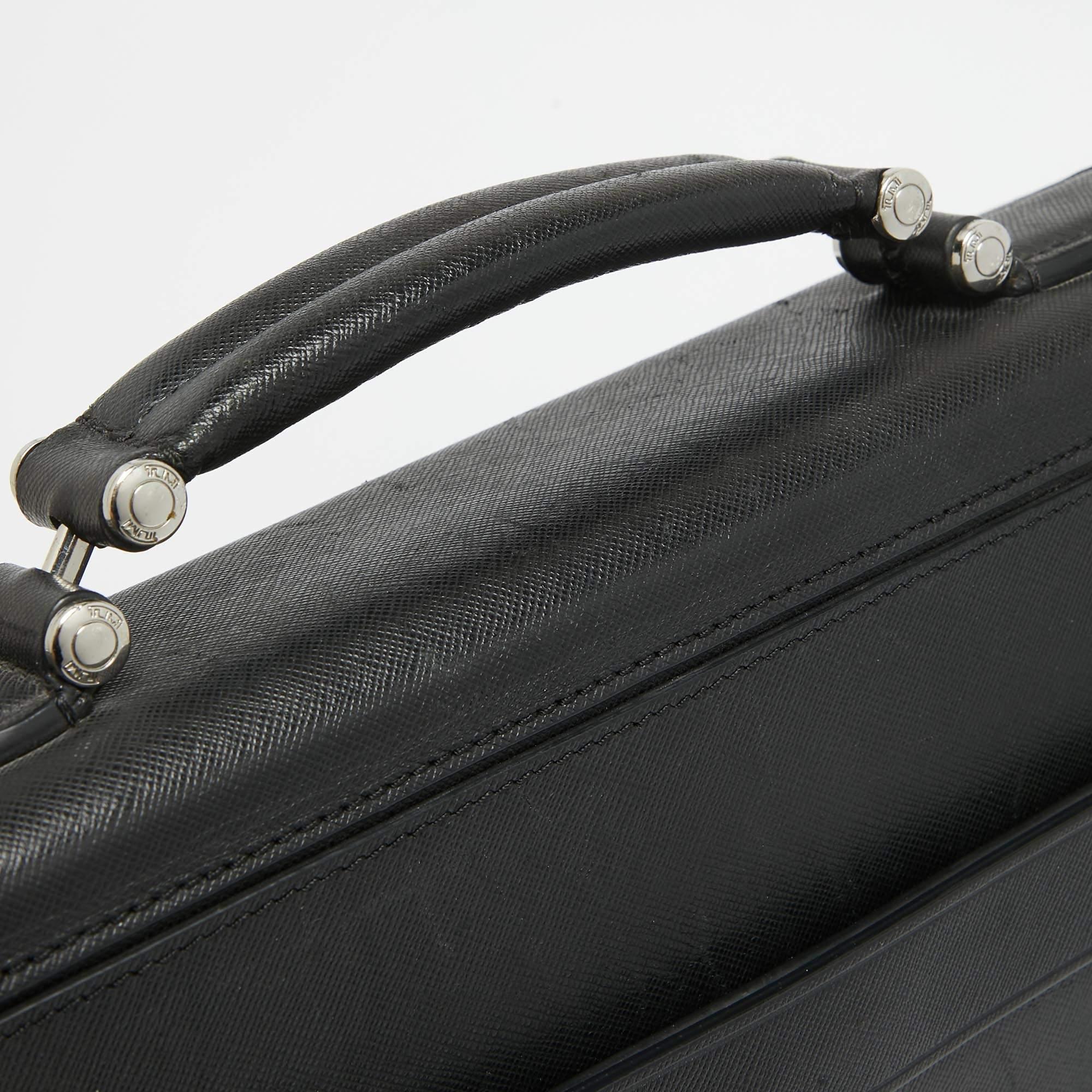 TUMI Black Leather Astor Dorilton Briefcase For Sale 4