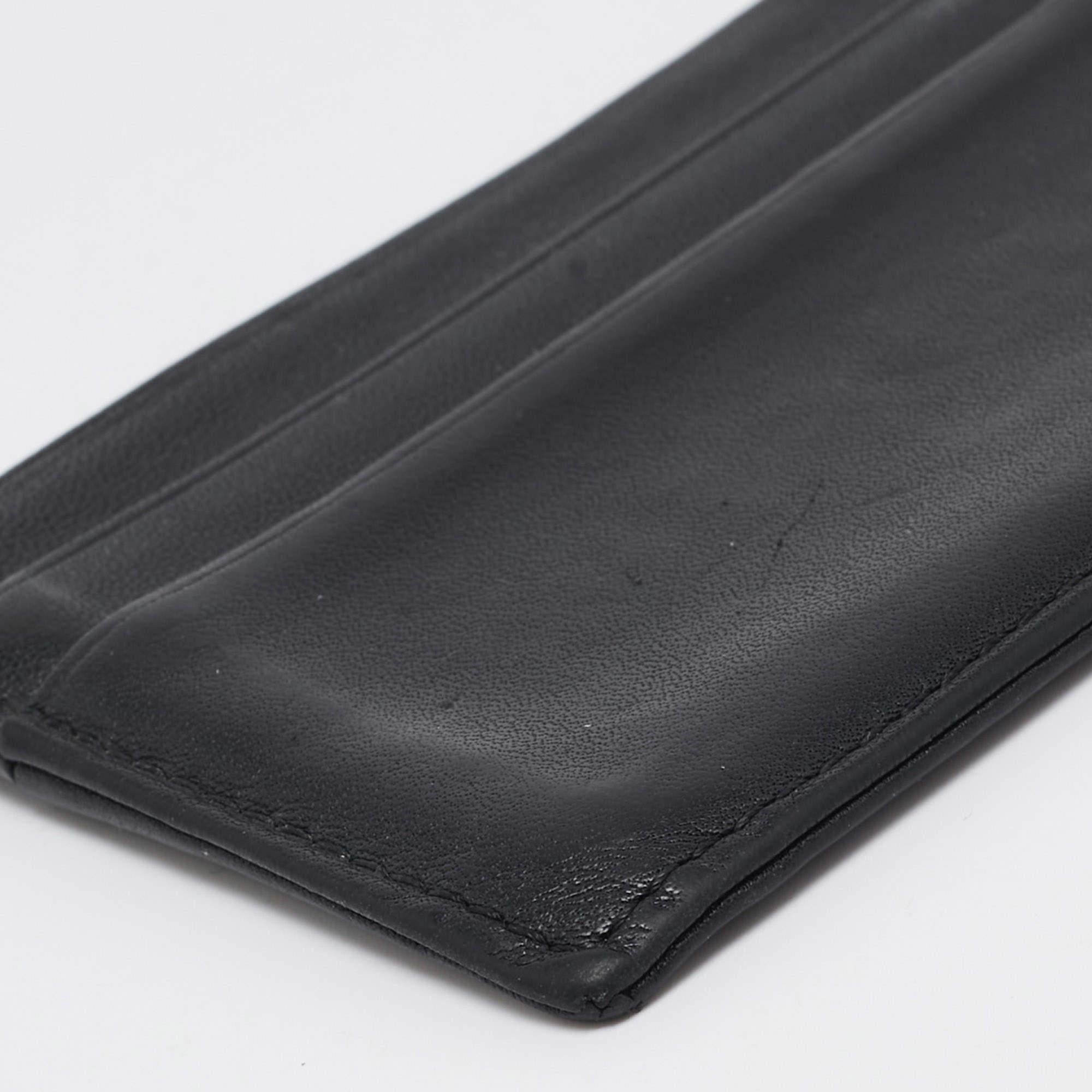 TUMI Black Leather Card Holder For Sale 4