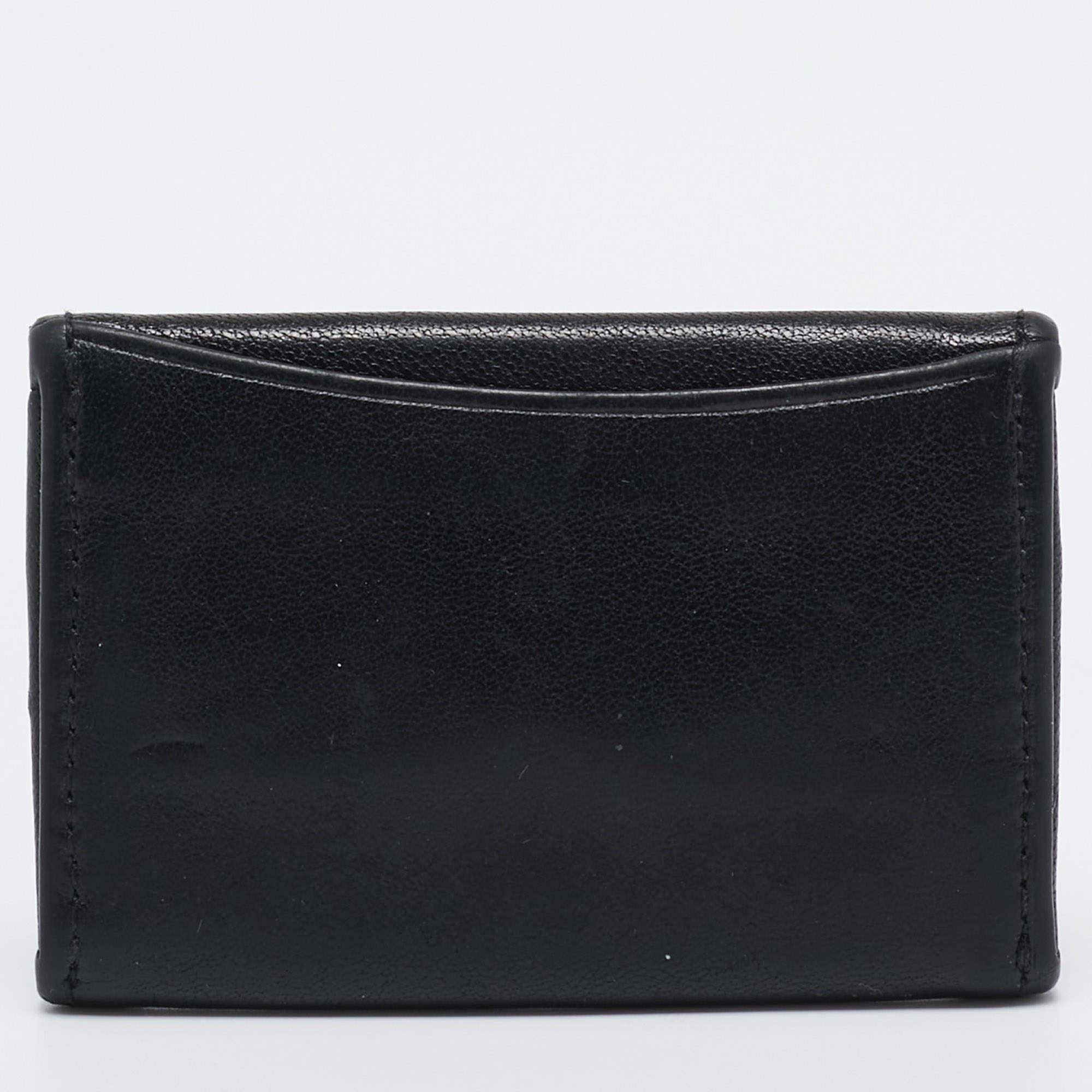 TUMI Black Leather Coin Purse For Sale 1