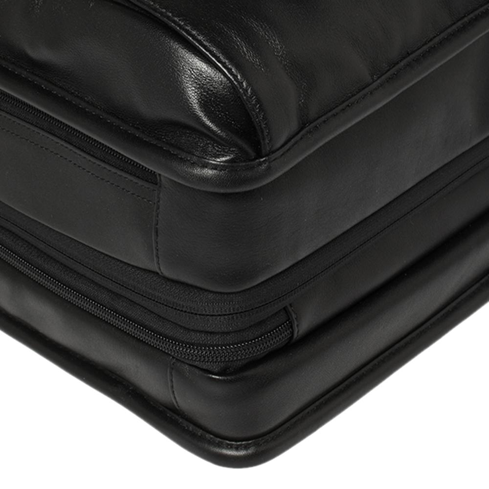 TUMI Black Leather Gen 4.2 T-Pass Expandable Laptop Briefcase 1