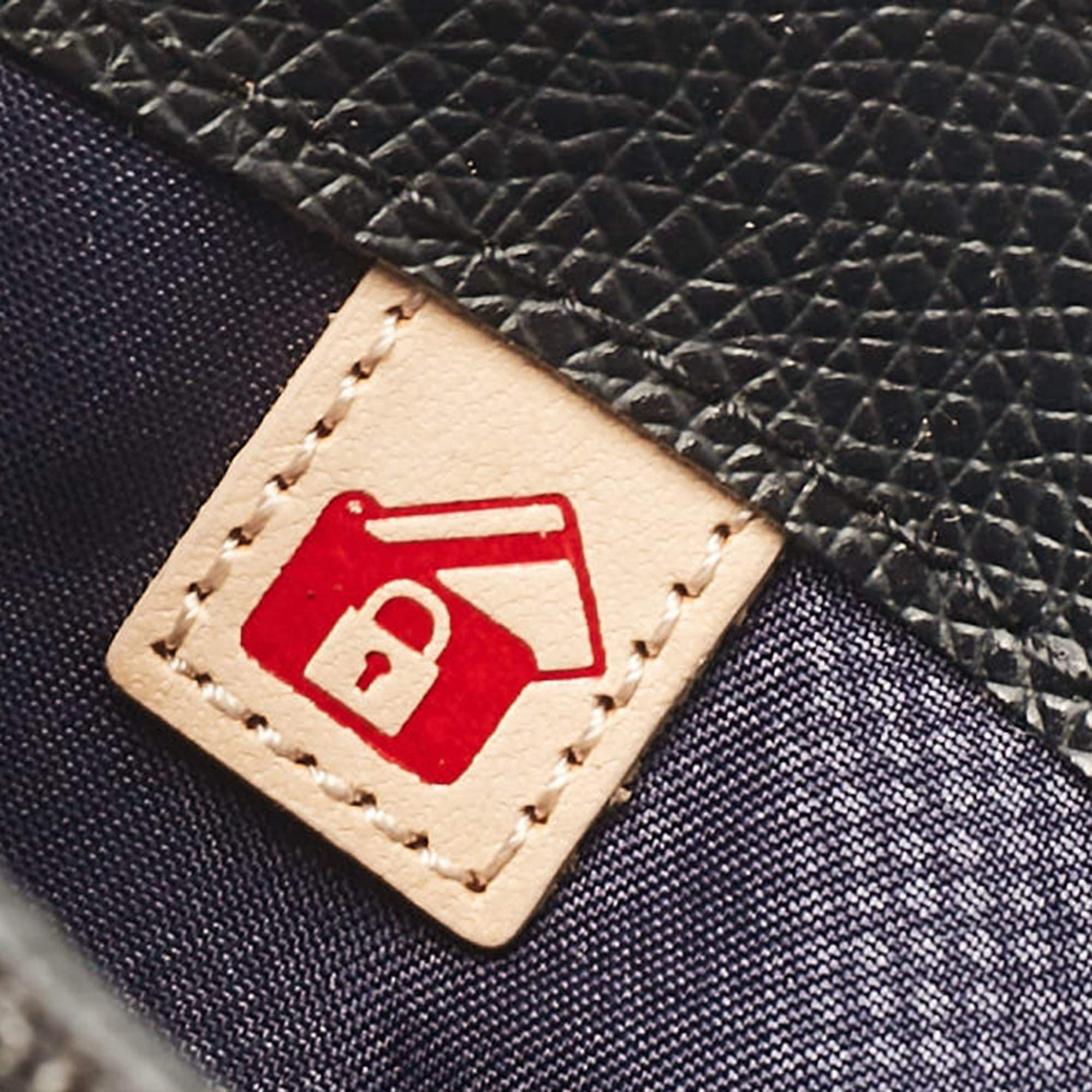 Tumi Custodia per carte Sinclair Slim in pelle nera In condizioni Nuovo a Dubai, Al Qouz 2