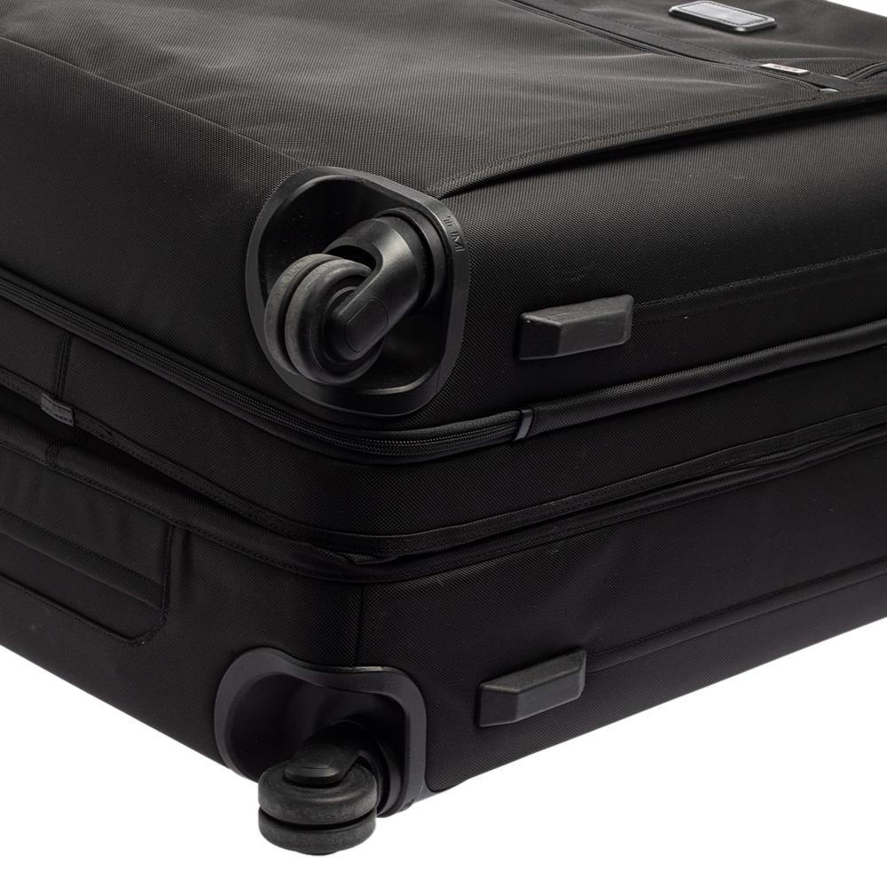 TUMI Black Nylon Alpha 2 Short Trip Expandable 4 Wheel Packing Case Gepäck 7
